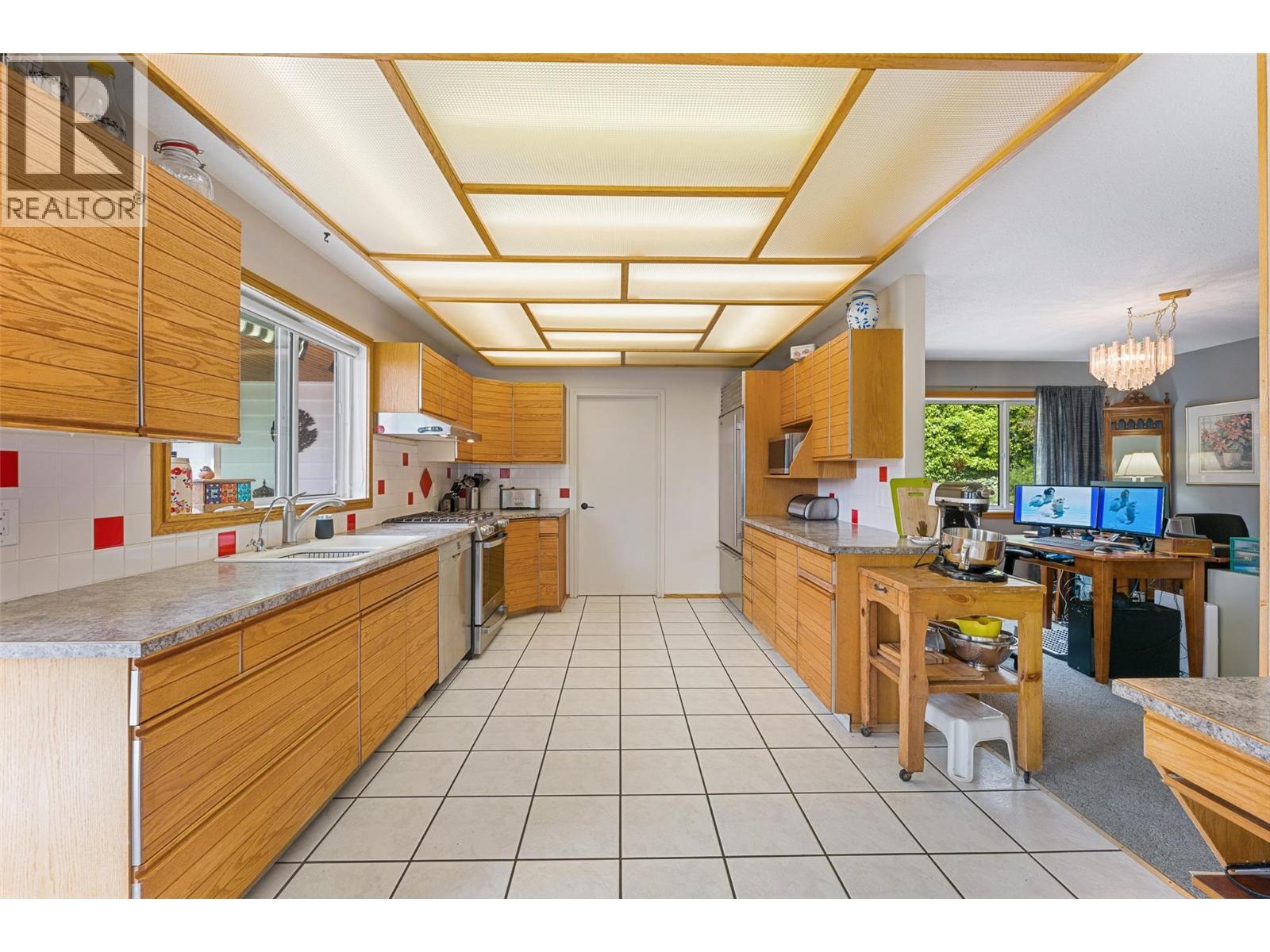 2157 Alexander Place