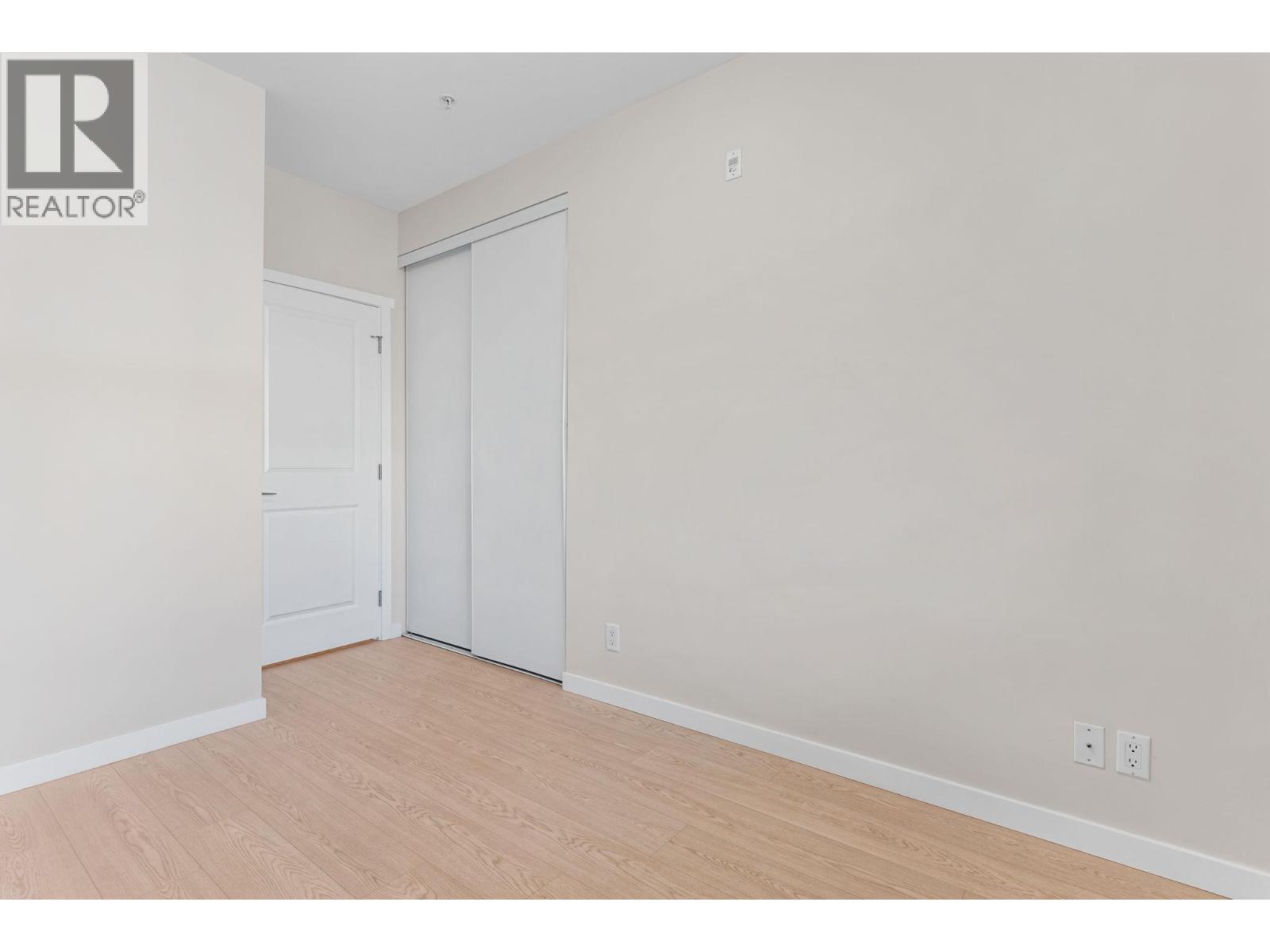1350 Ridgeway Drive Unit# 202