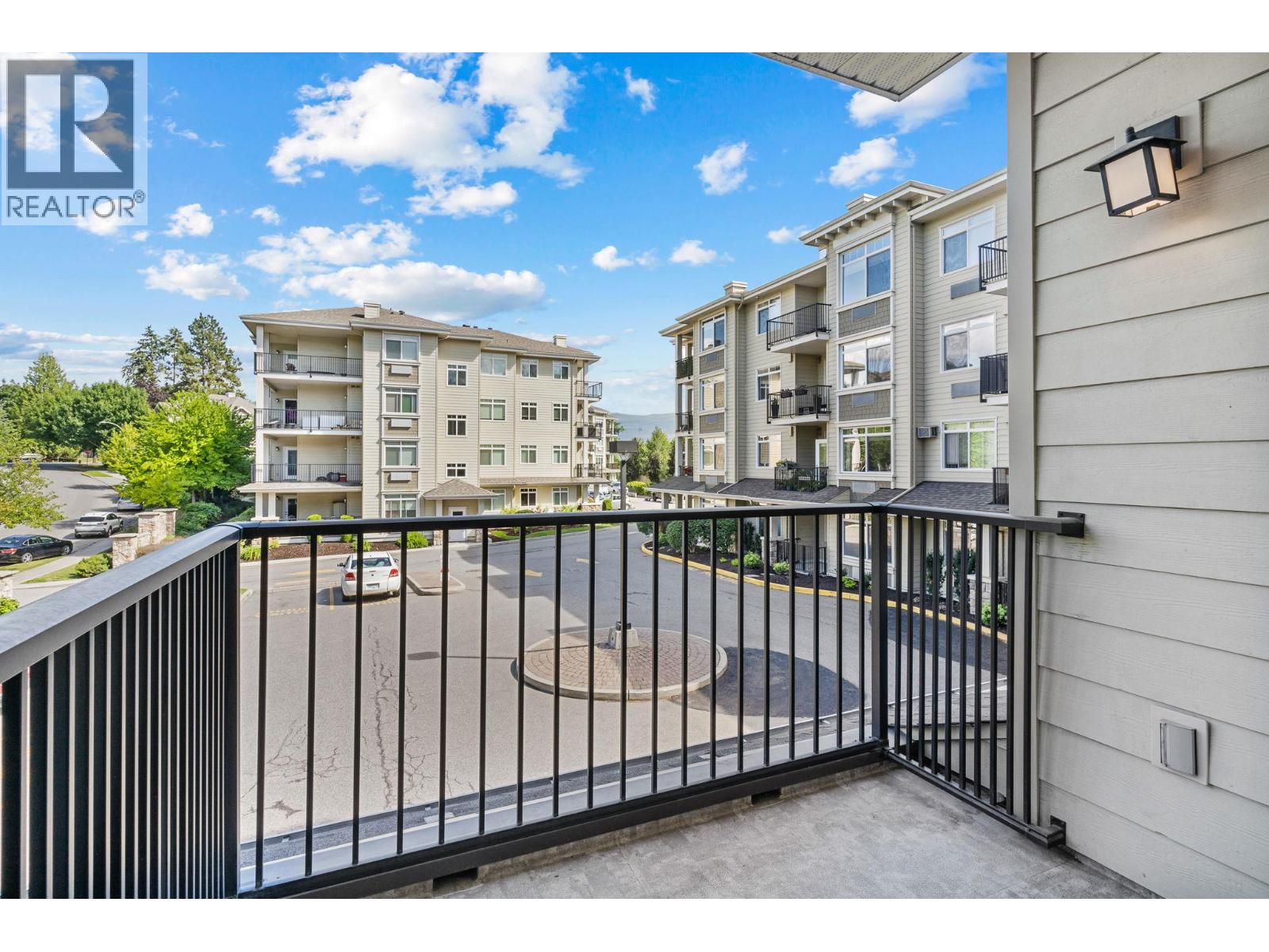 1350 Ridgeway Drive Unit# 202