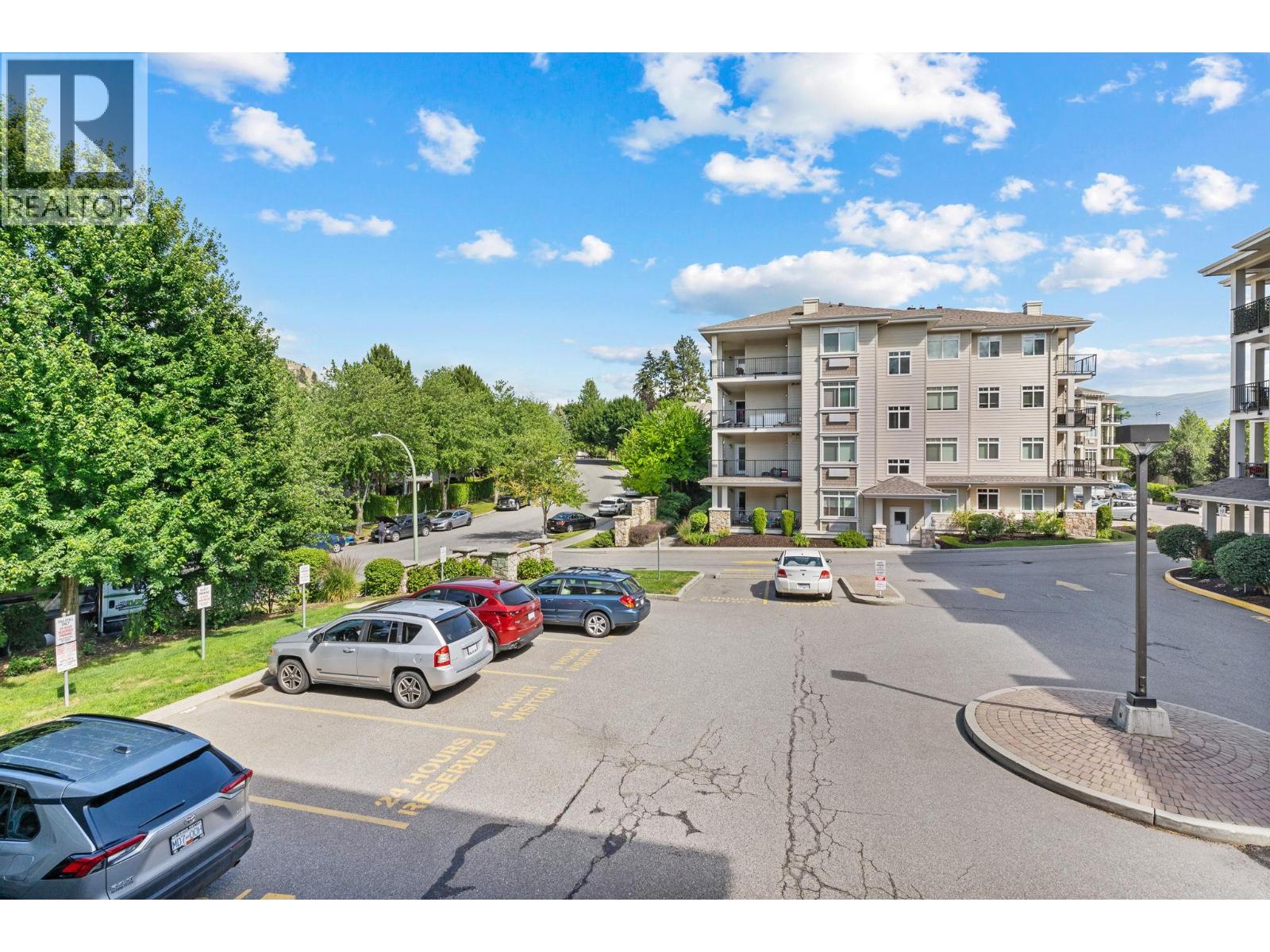 1350 Ridgeway Drive Unit# 202