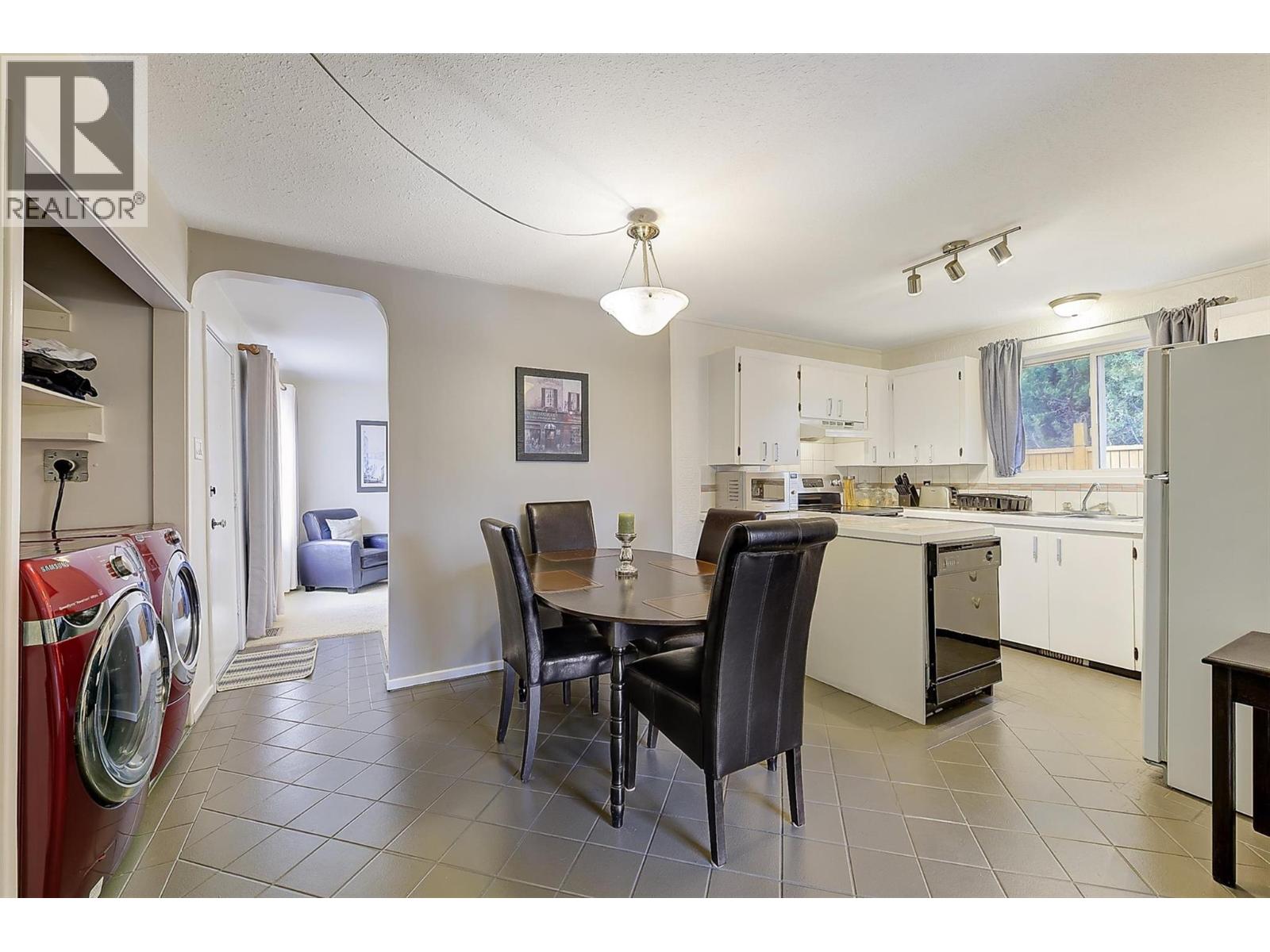 3442 Scott Road
