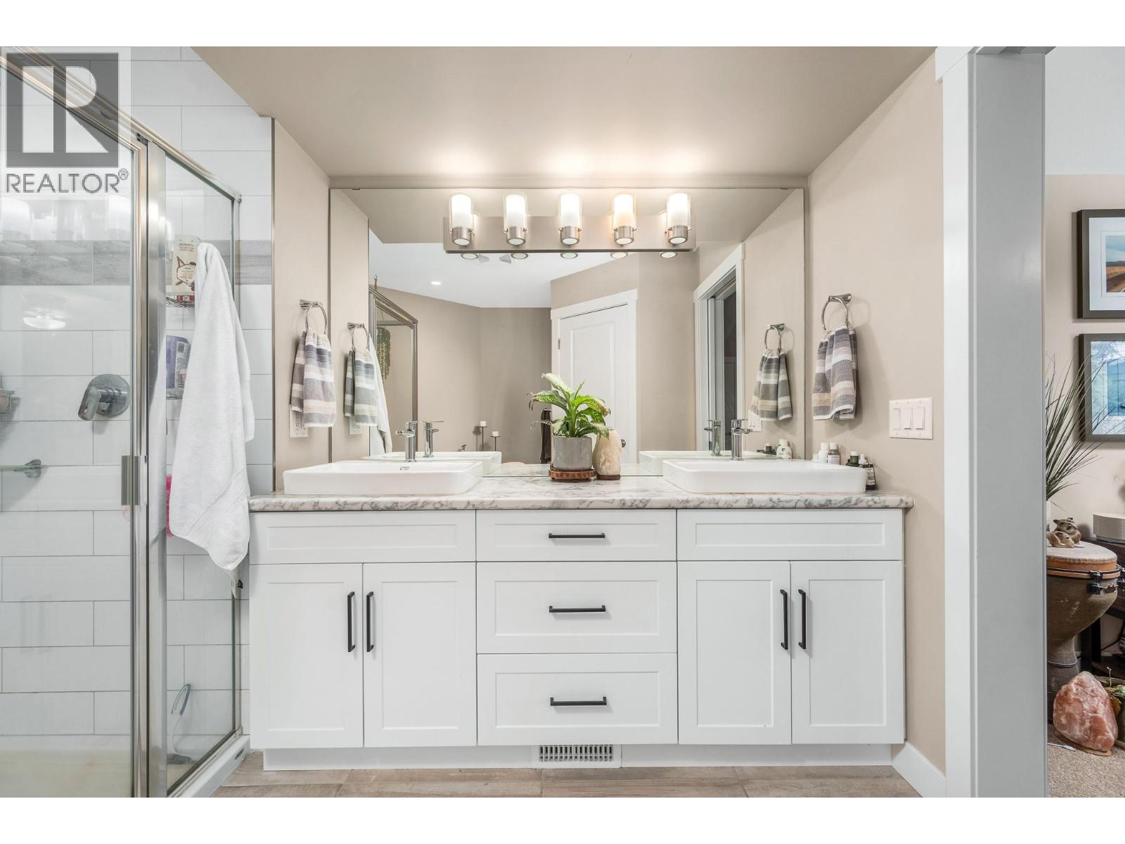 2893 Robinson Road Unit# 7