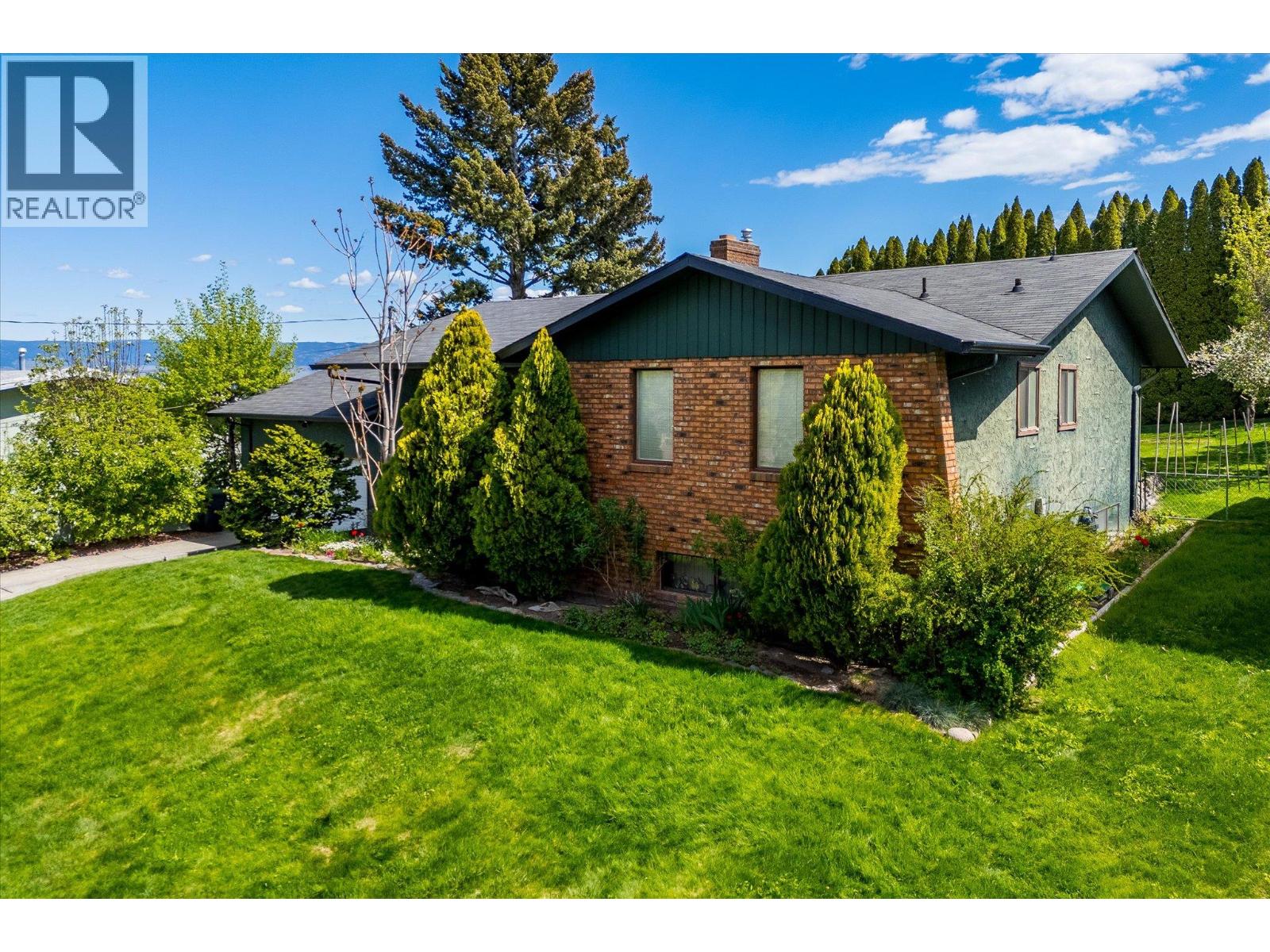 2425 Collingwood Road