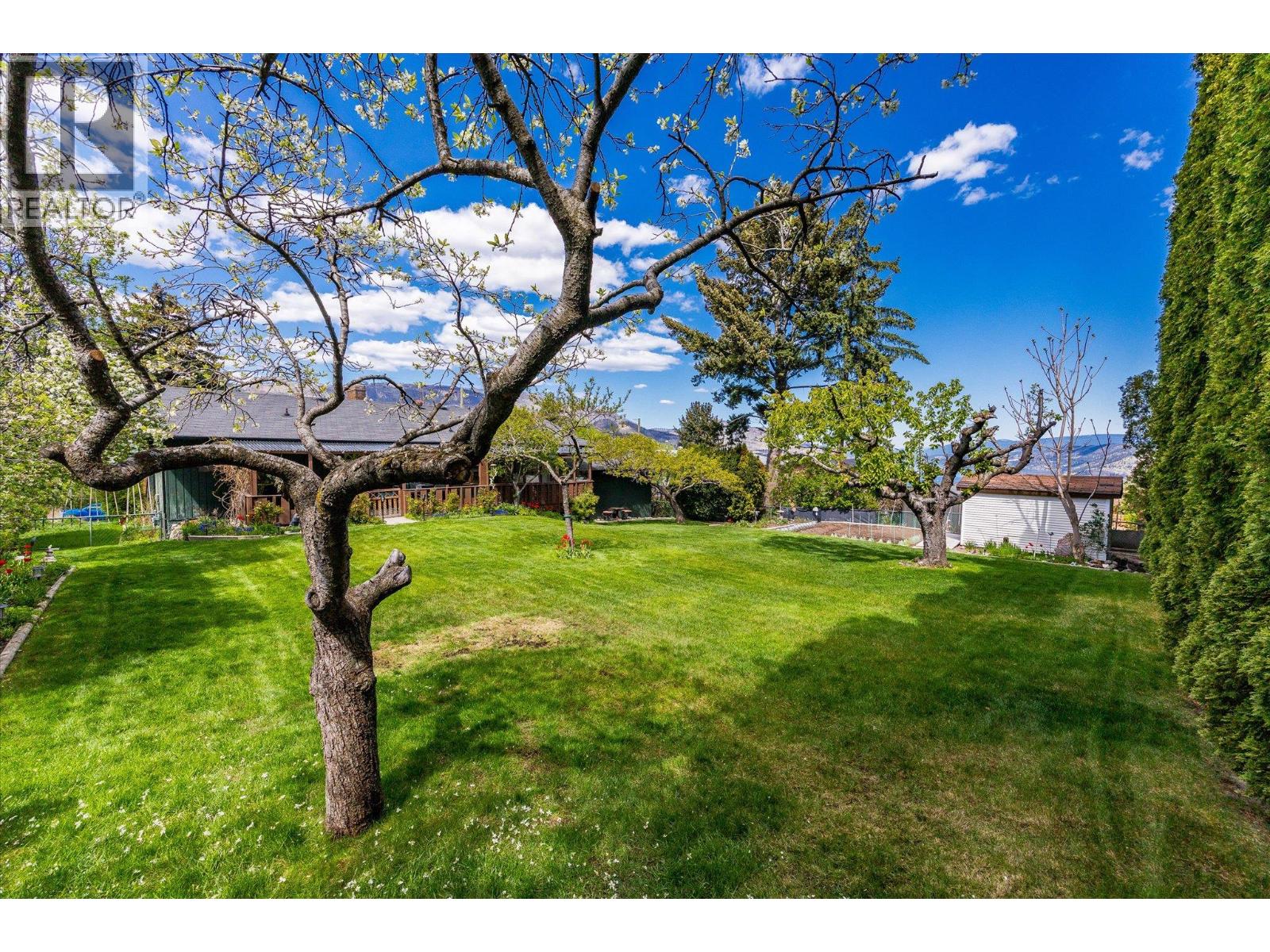 2425 Collingwood Road