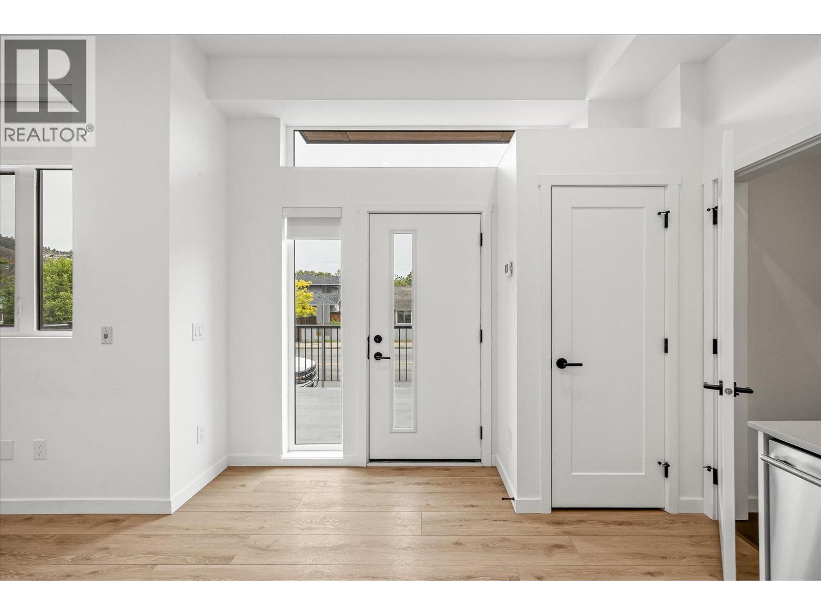 660 Cawston Avenue Unit# 105B