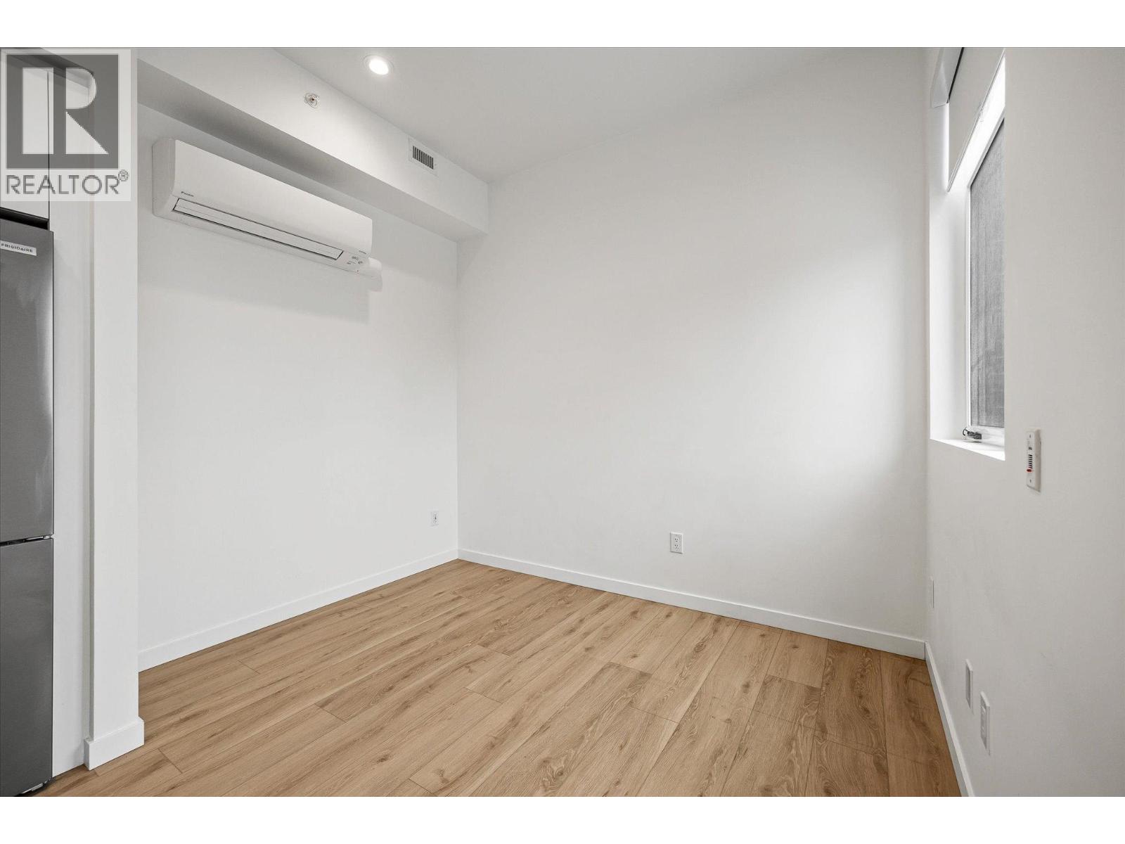 660 Cawston Avenue Unit# 105B
