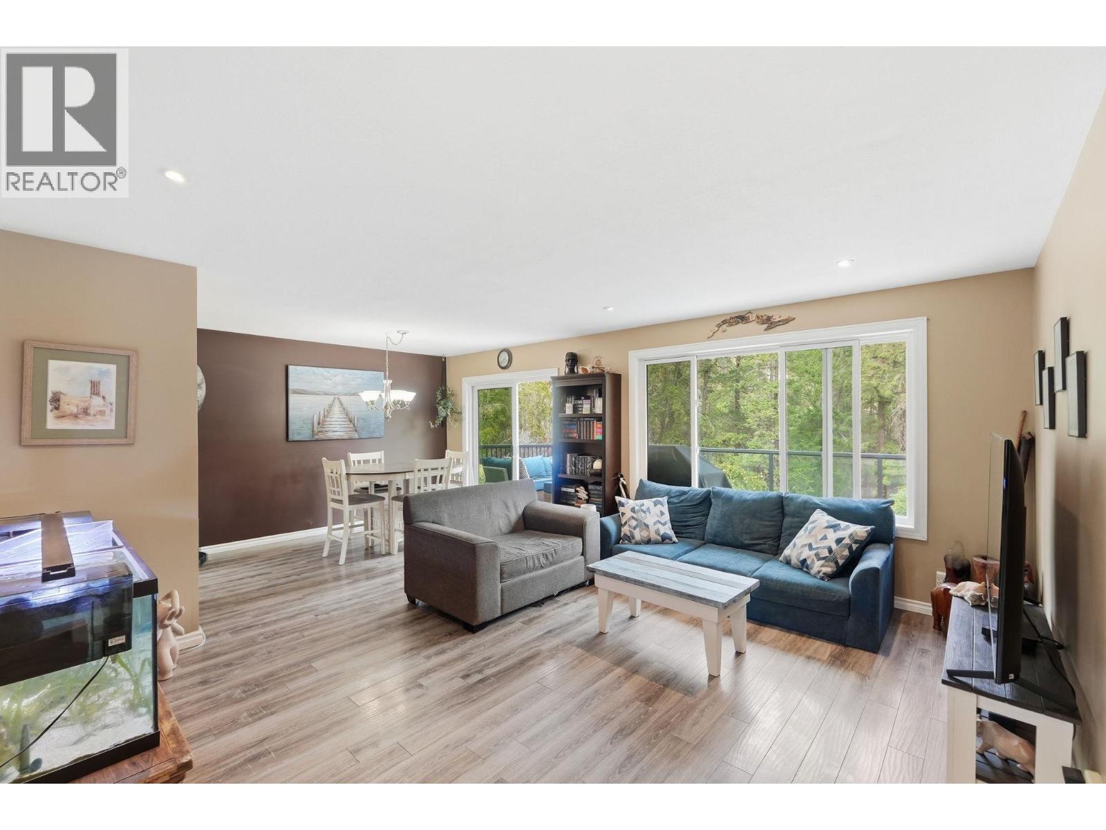 3141 Coventry Crescent