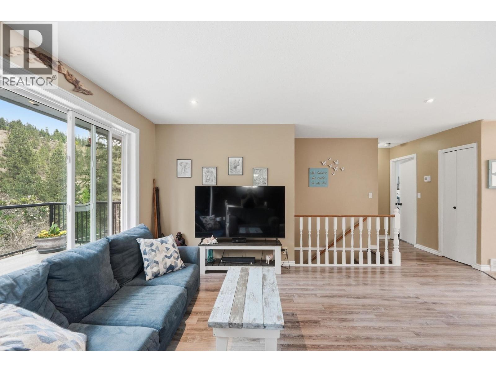 3141 Coventry Crescent