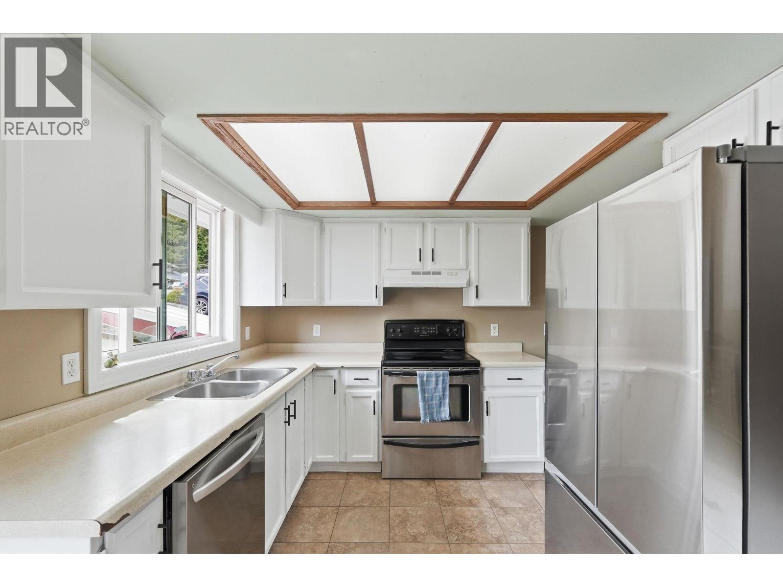 3141 Coventry Crescent