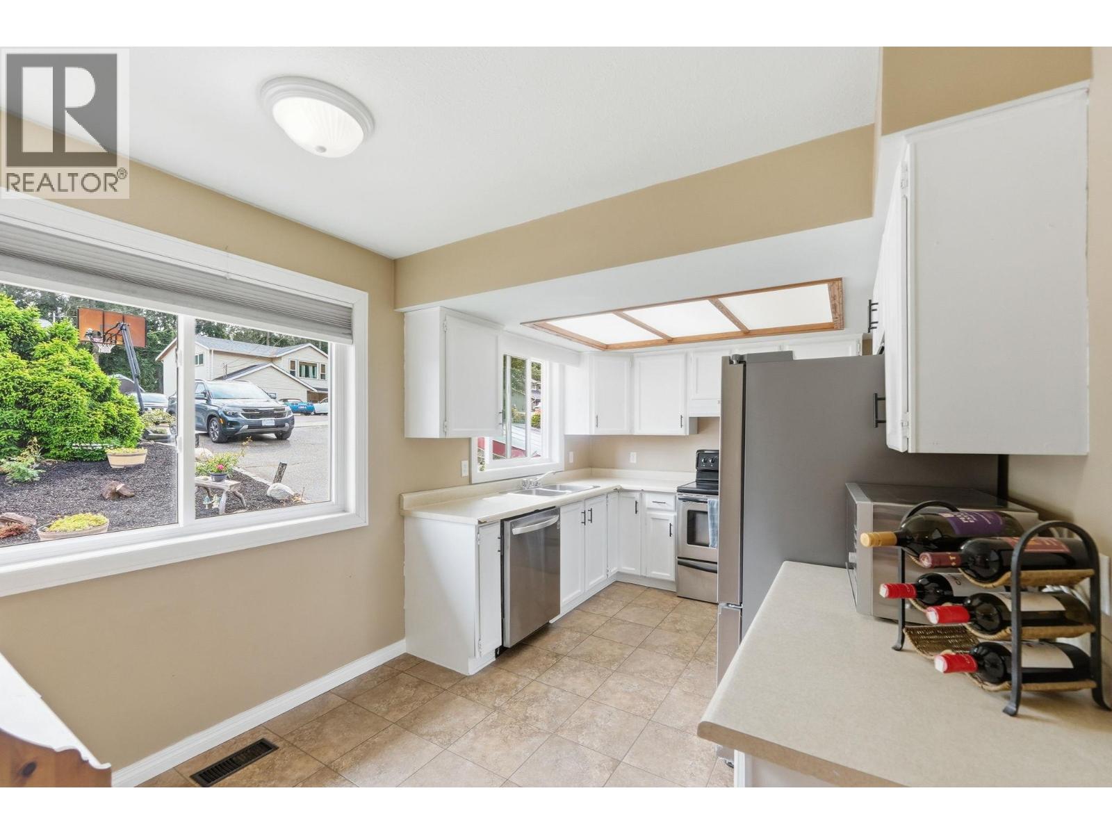 3141 Coventry Crescent