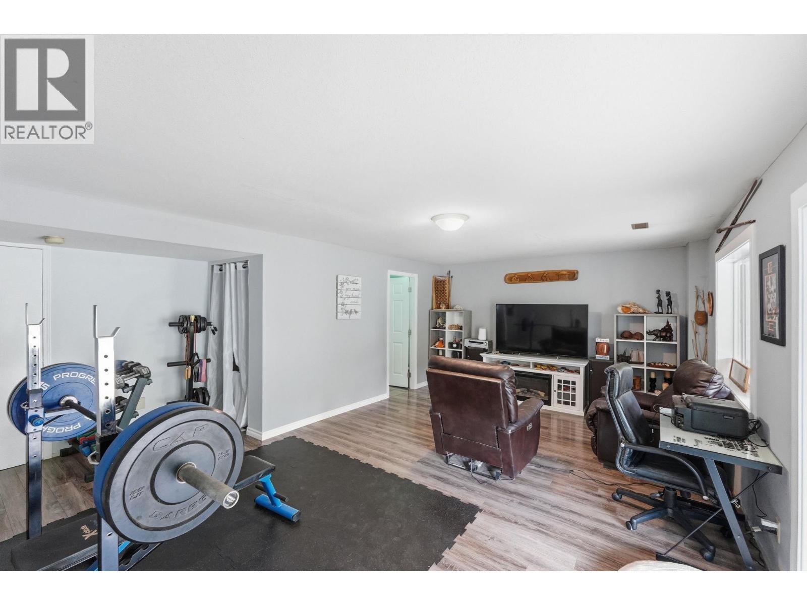 3141 Coventry Crescent