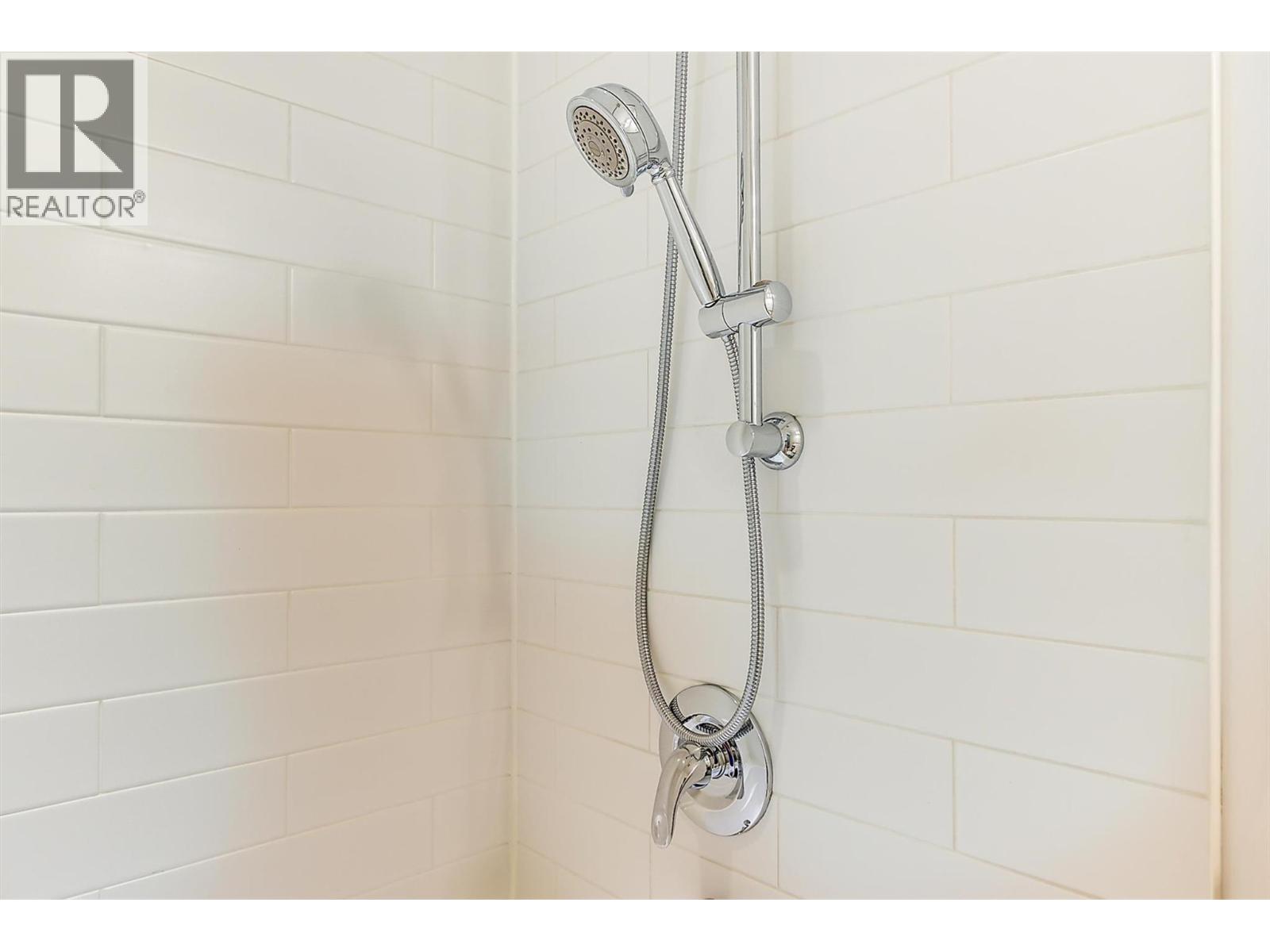 3843 BROWN Road Unit# 2109