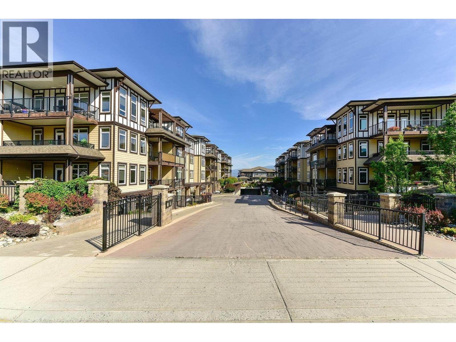 3843 BROWN Road Unit# 2109