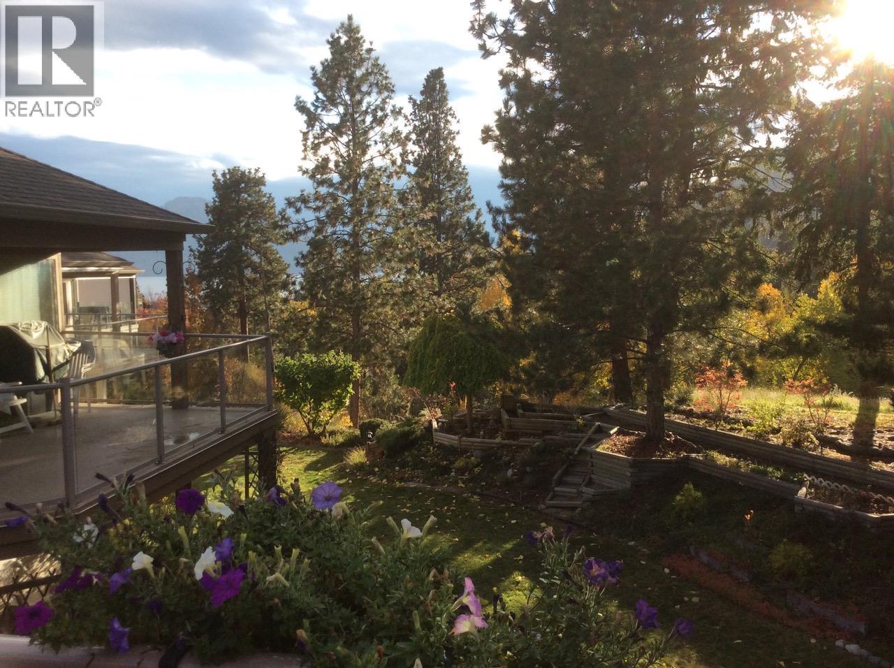 4074 Gellatly Road Unit# 126