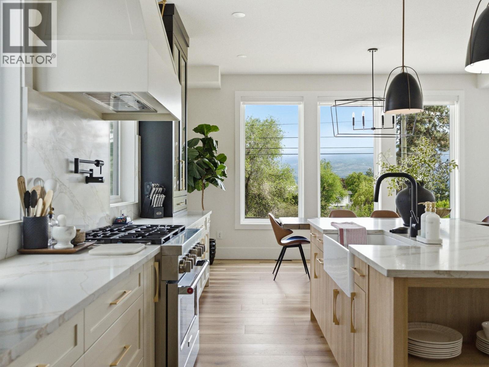 1032 Oak Barrel Lane