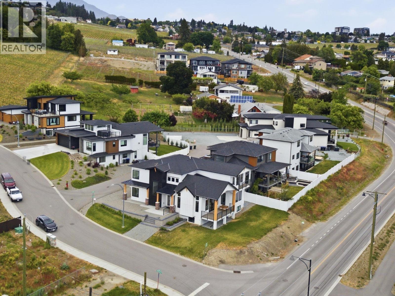 1032 Oak Barrel Lane