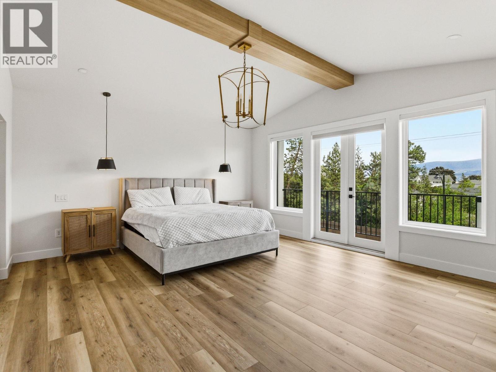 1032 Oak Barrel Lane