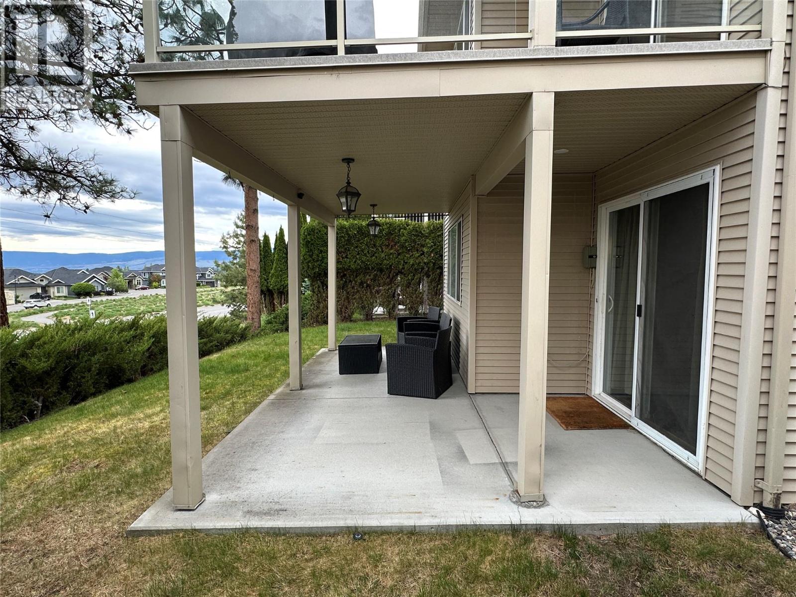 662 South Crest Drive