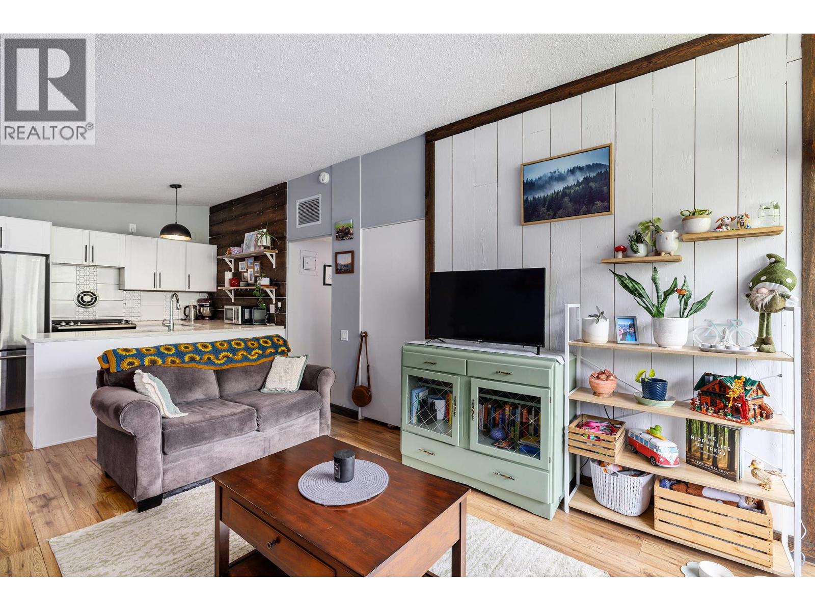 353 Boyce Crescent Unit# 17