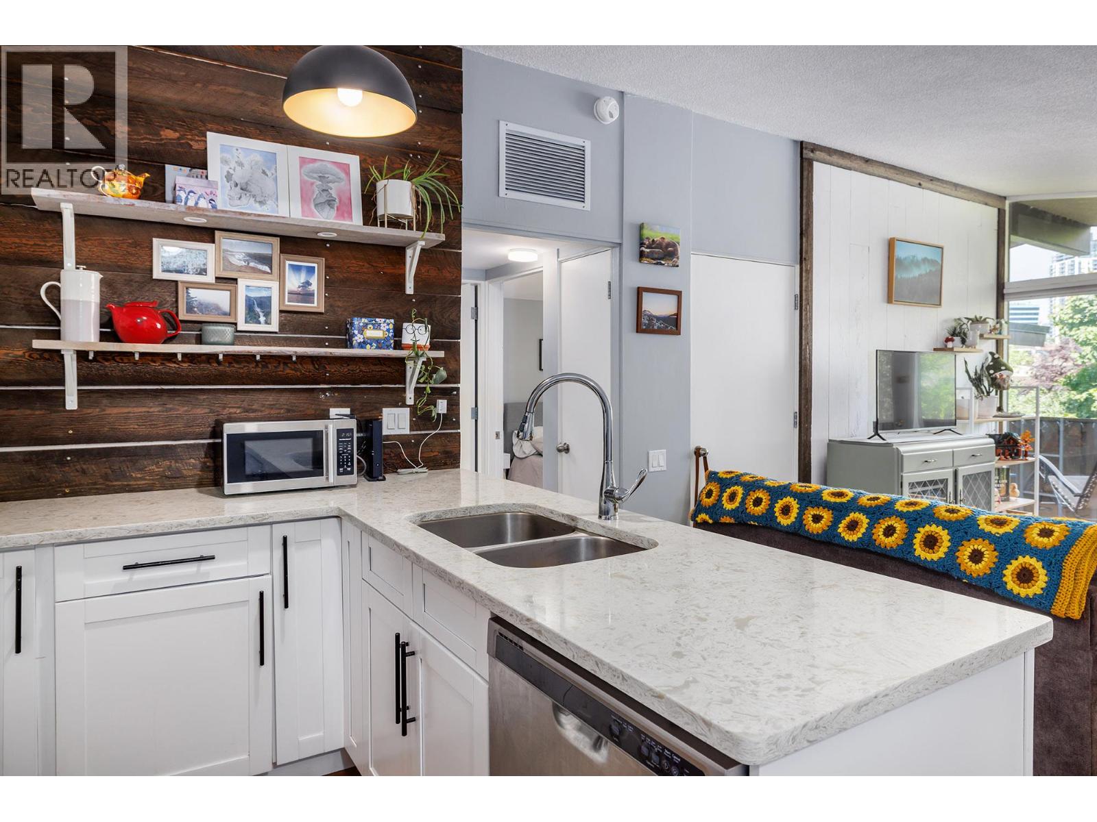 353 Boyce Crescent Unit# 17