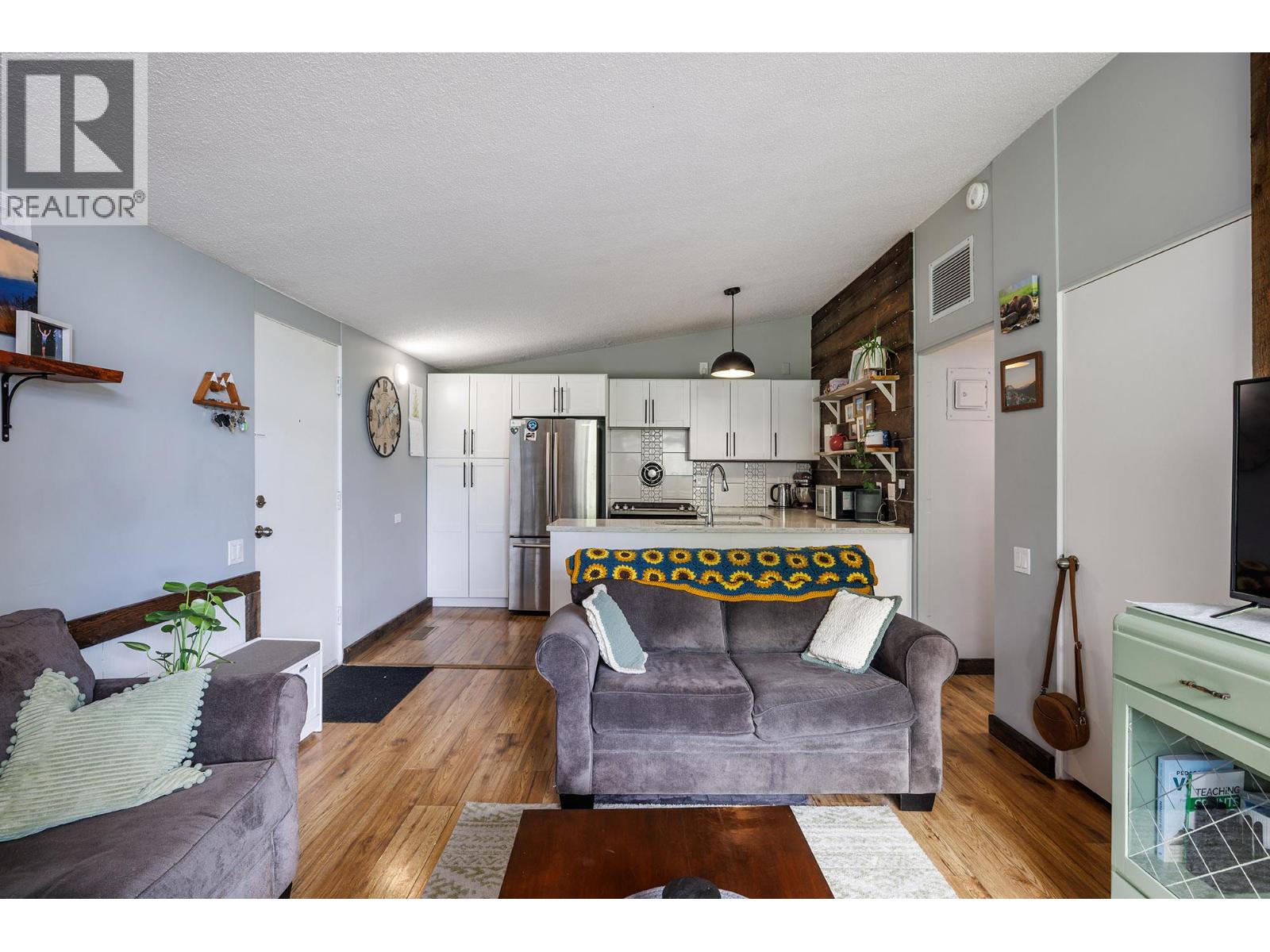 353 Boyce Crescent Unit# 17
