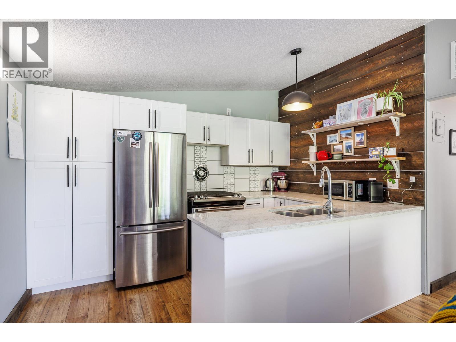 353 Boyce Crescent Unit# 17