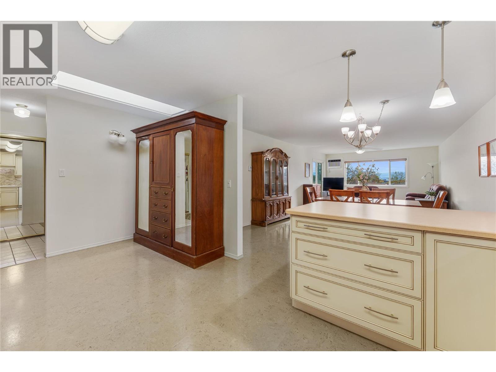 2477 Ingram Road Unit# 310