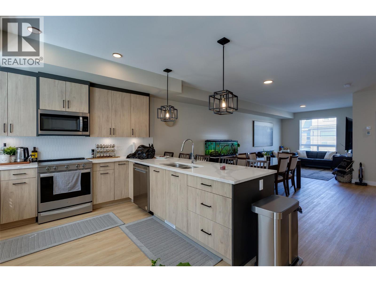 4025 Gellatly Road S Unit# 173