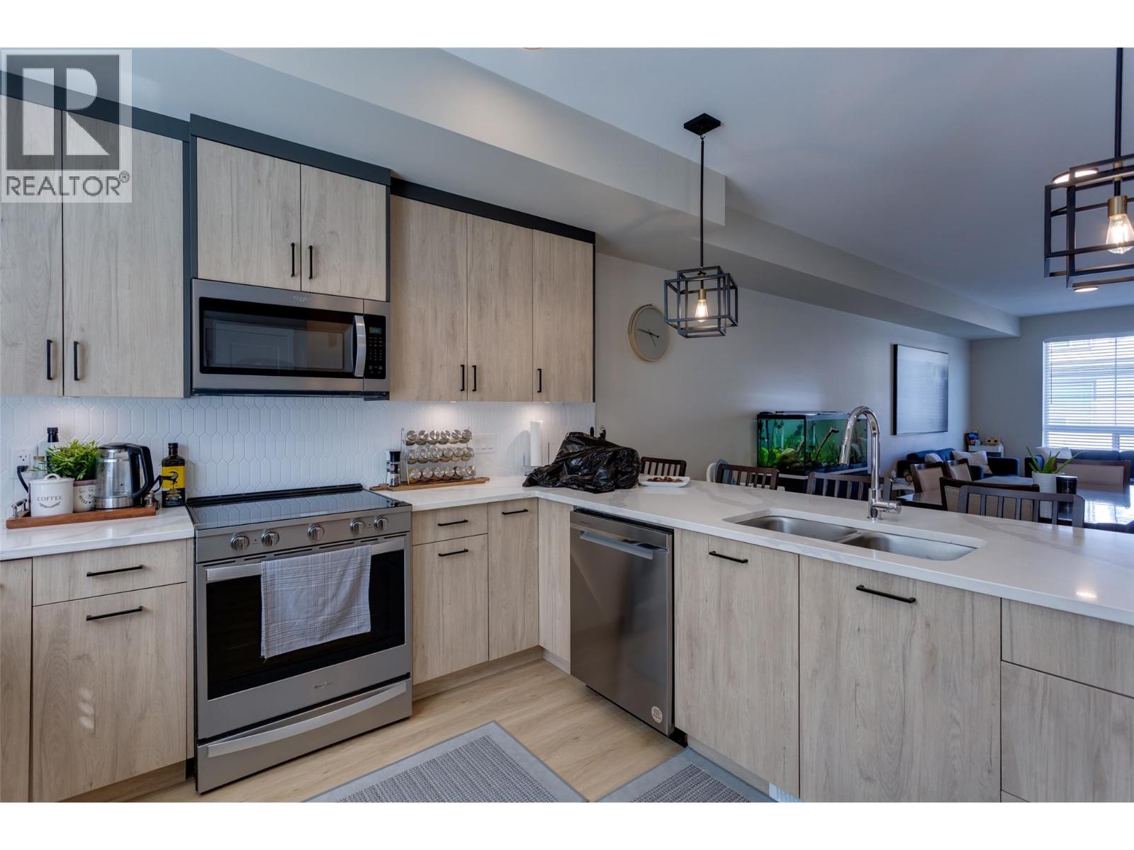 4025 Gellatly Road S Unit# 173
