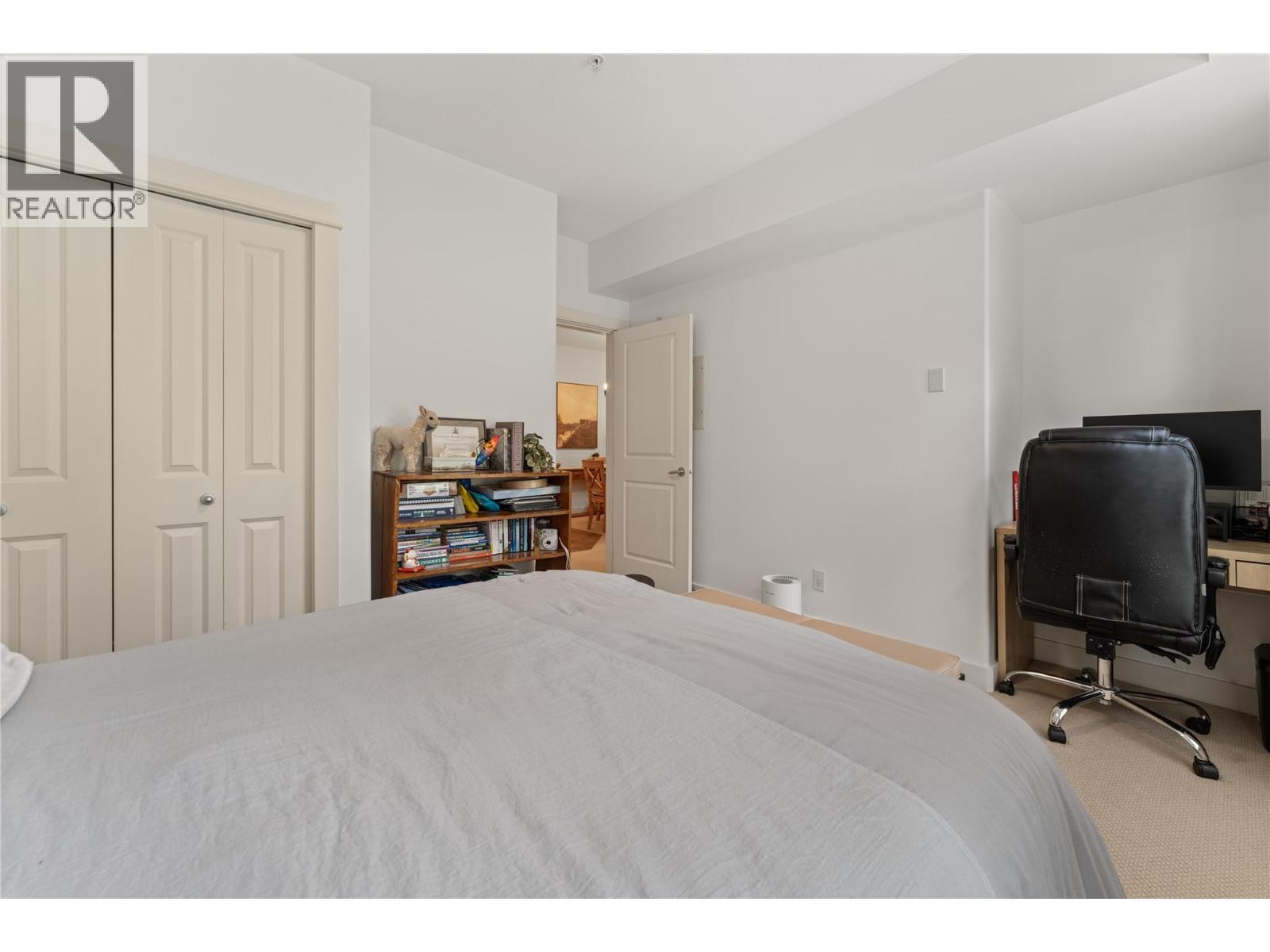 2611 Stillwater Way Unit# 114