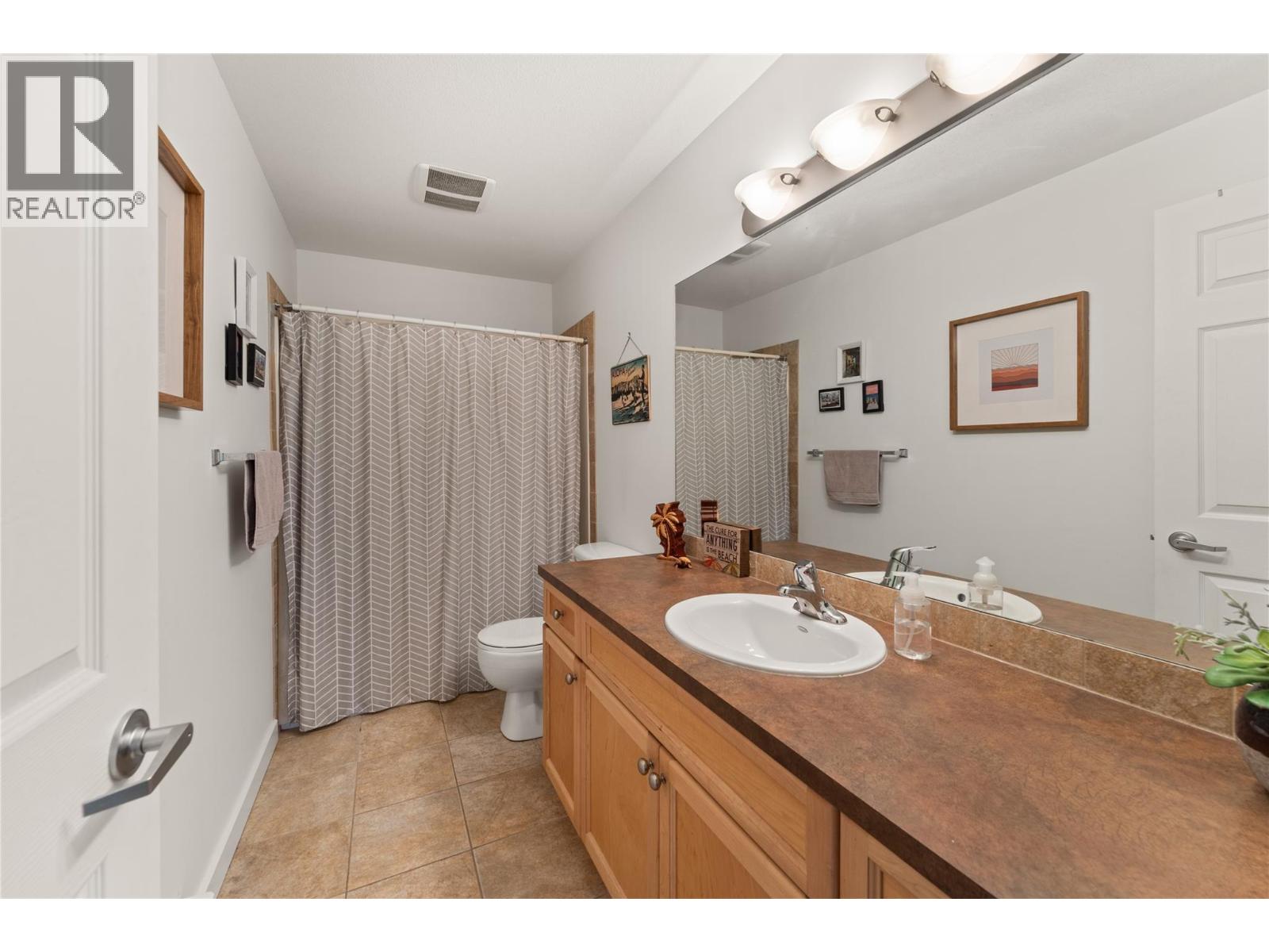 2120 Shannon Ridge Drive Unit# 102