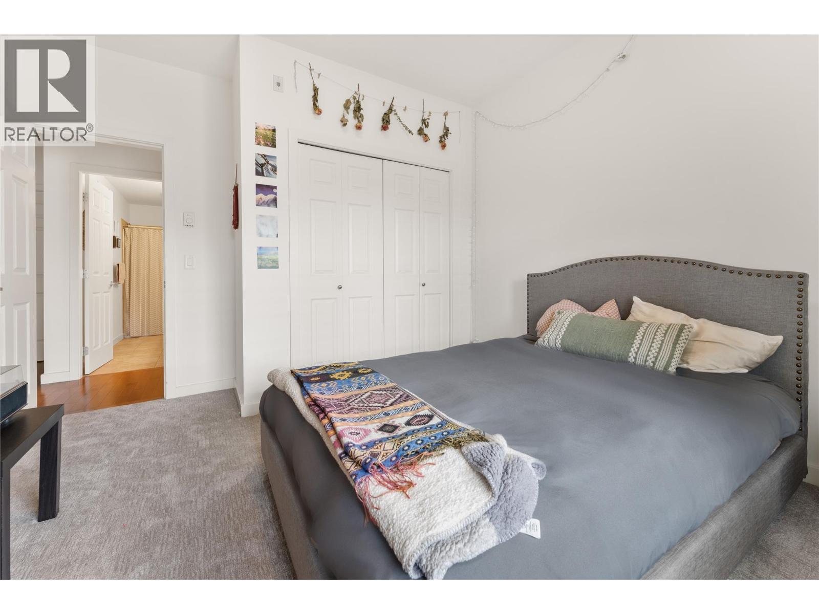 2120 Shannon Ridge Drive Unit# 102