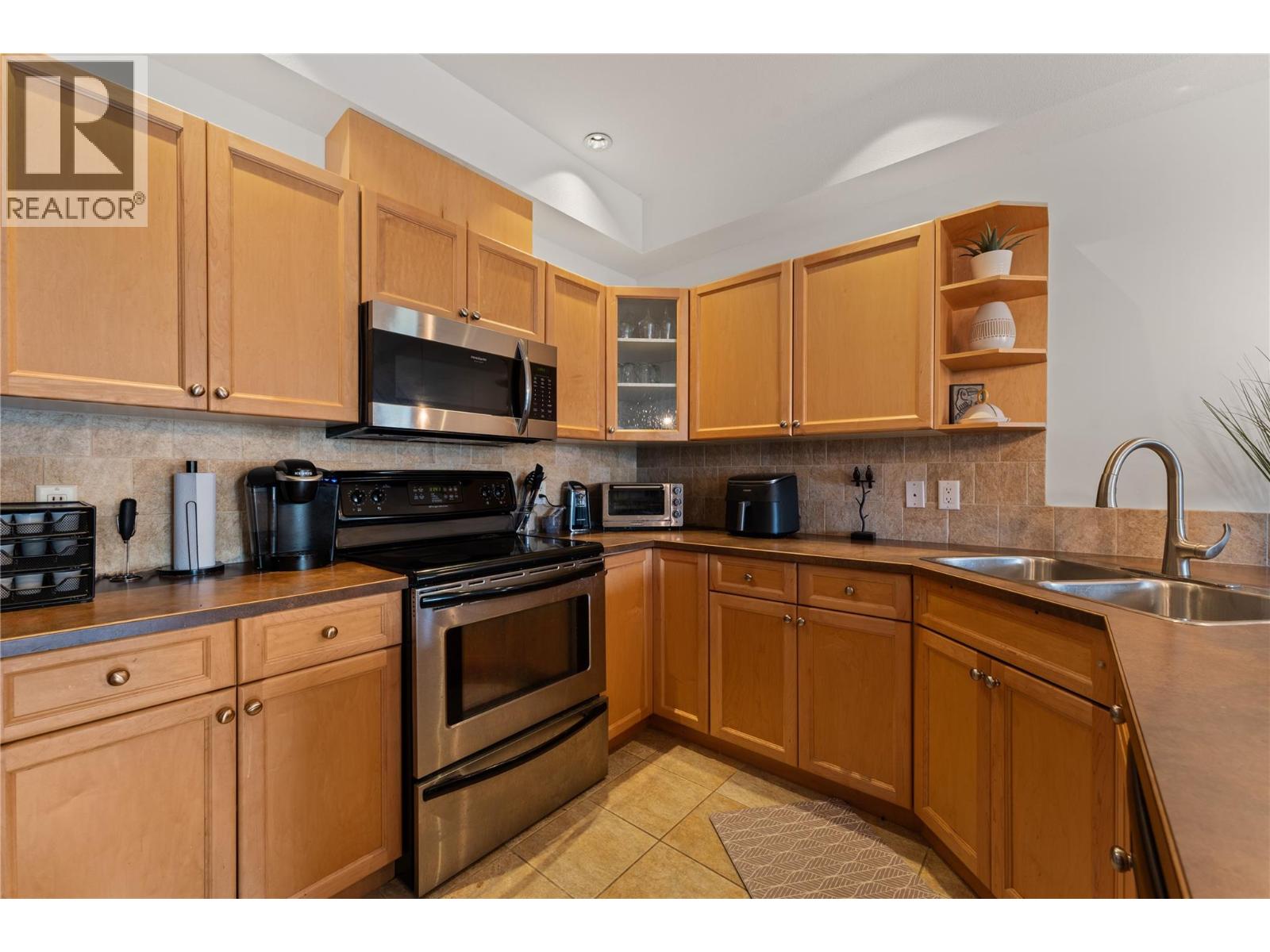 2120 Shannon Ridge Drive Unit# 102