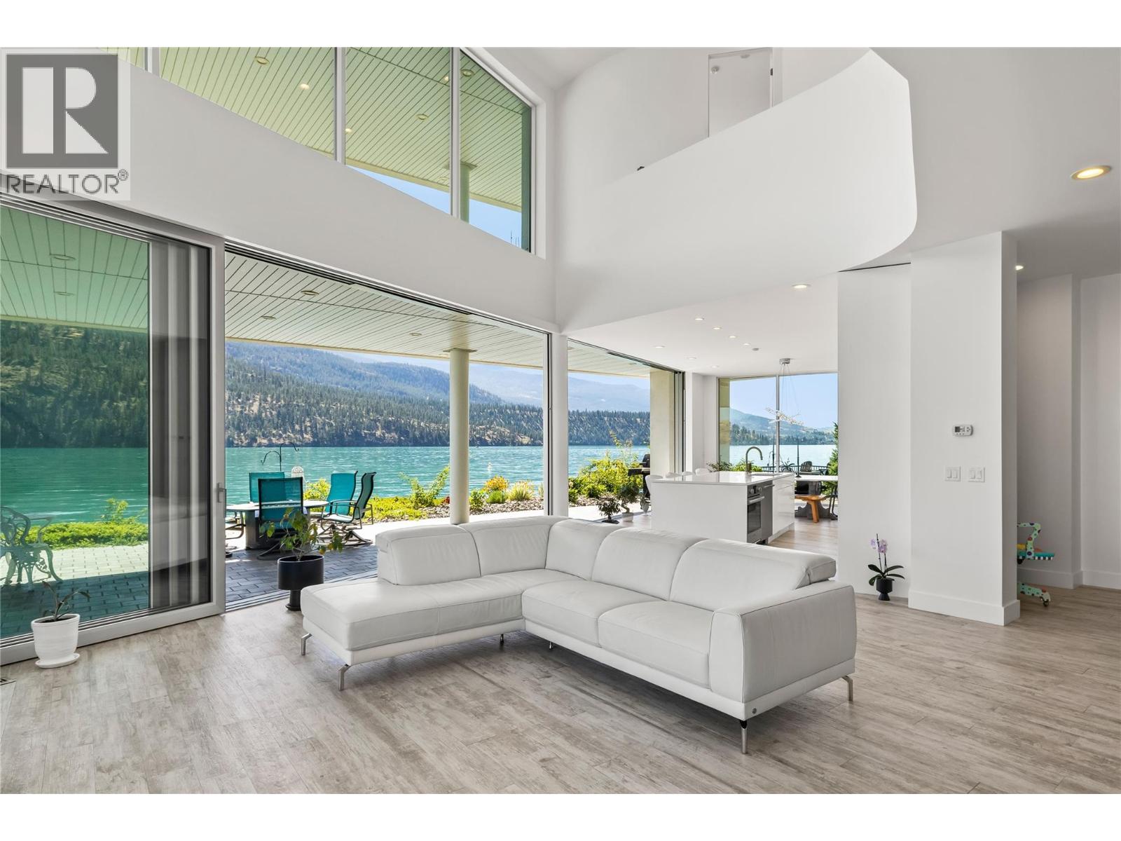 18451 Crystal Waters Road Unit# 8