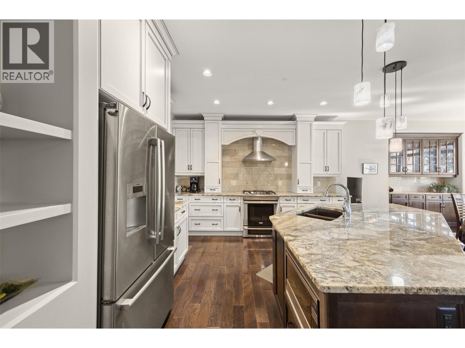2497 Paramount Drive