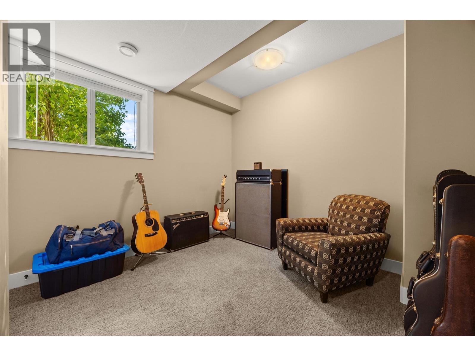 2497 Paramount Drive