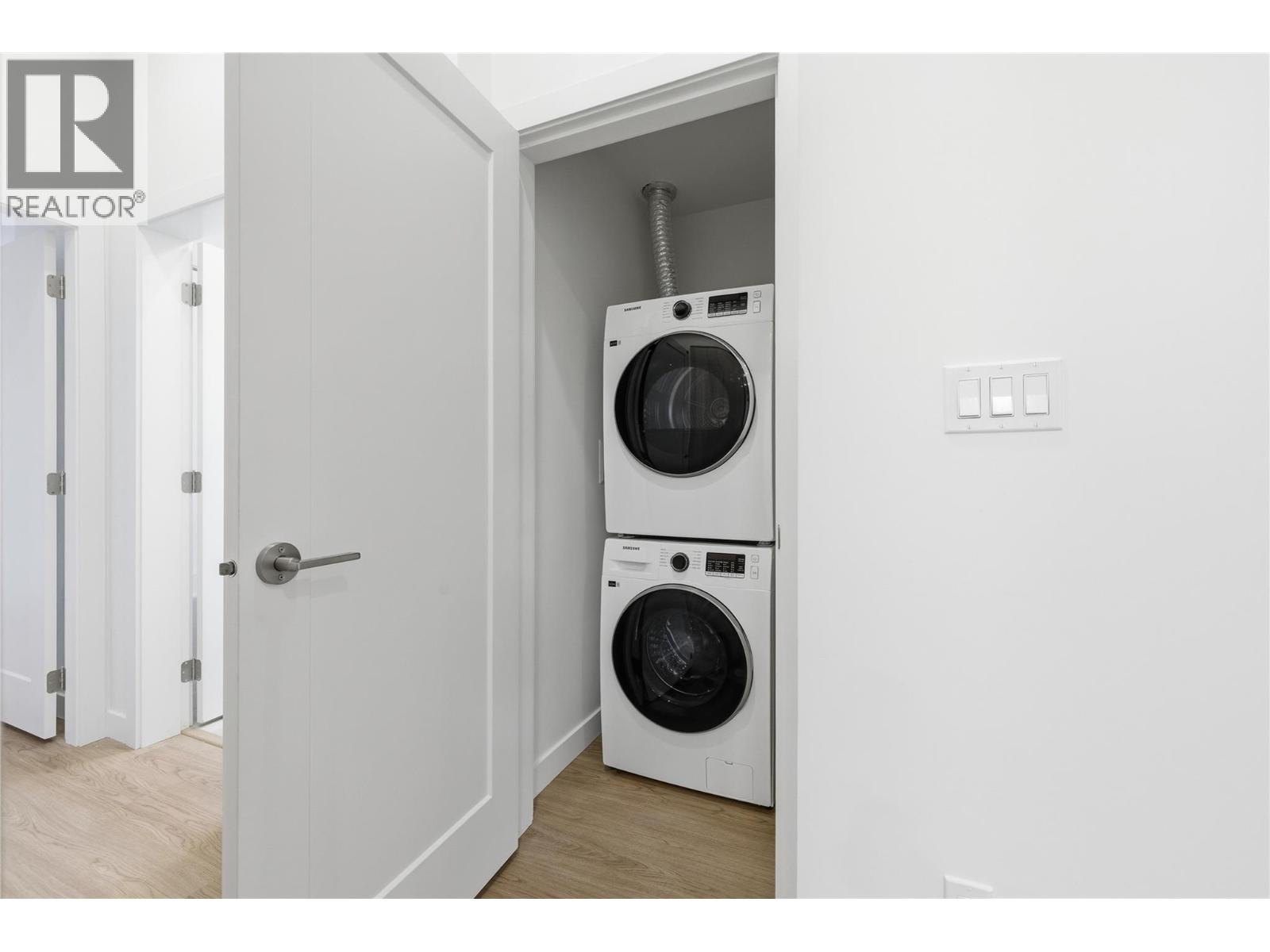 1390 Pridham Avenue Unit# TH4 Lot# 3
