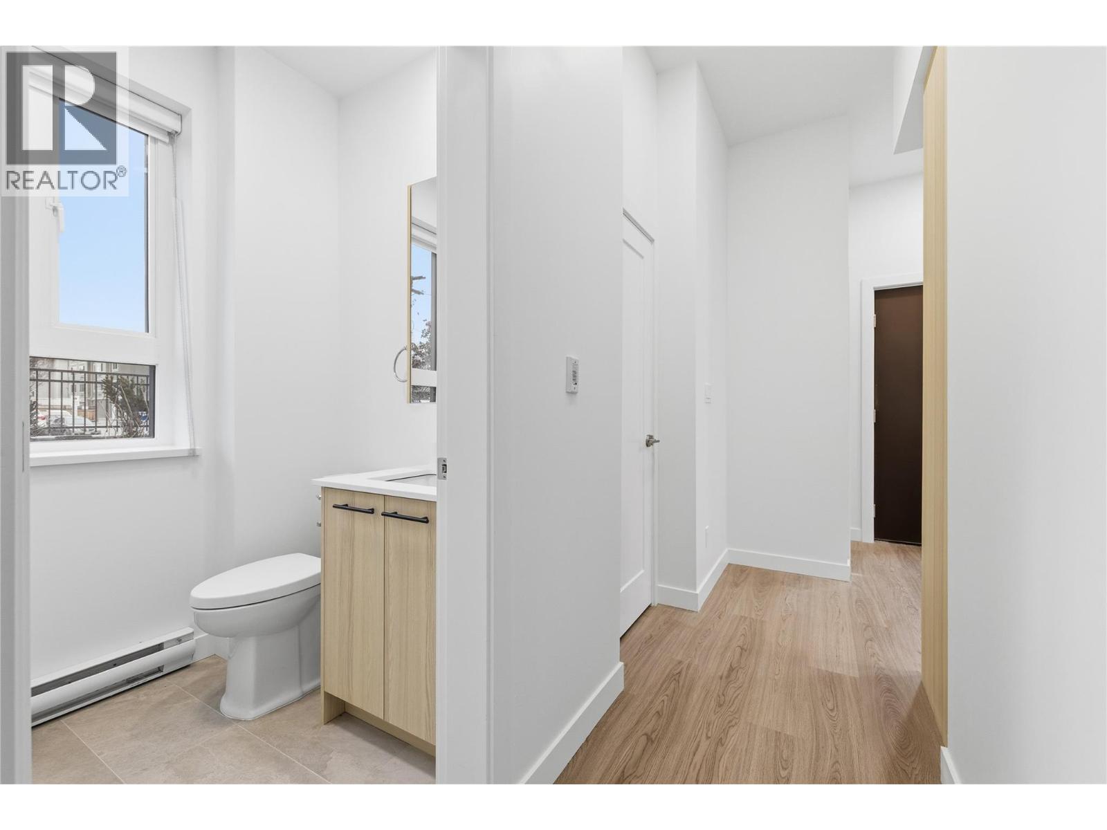 1390 Pridham Avenue Unit# TH4 Lot# 3