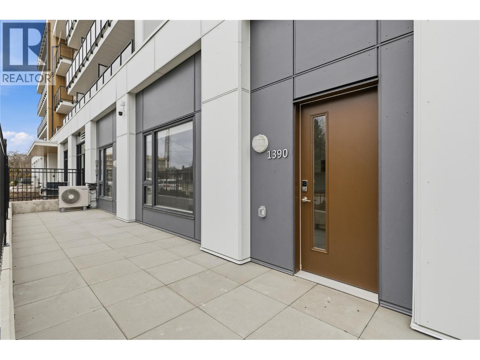 1390 Pridham Avenue Unit# TH4 Lot# 3