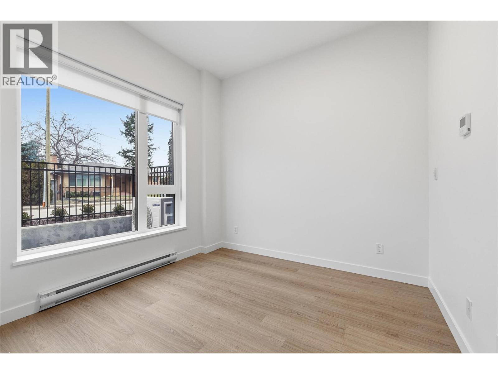 1390 Pridham Avenue Unit# TH4 Lot# 3