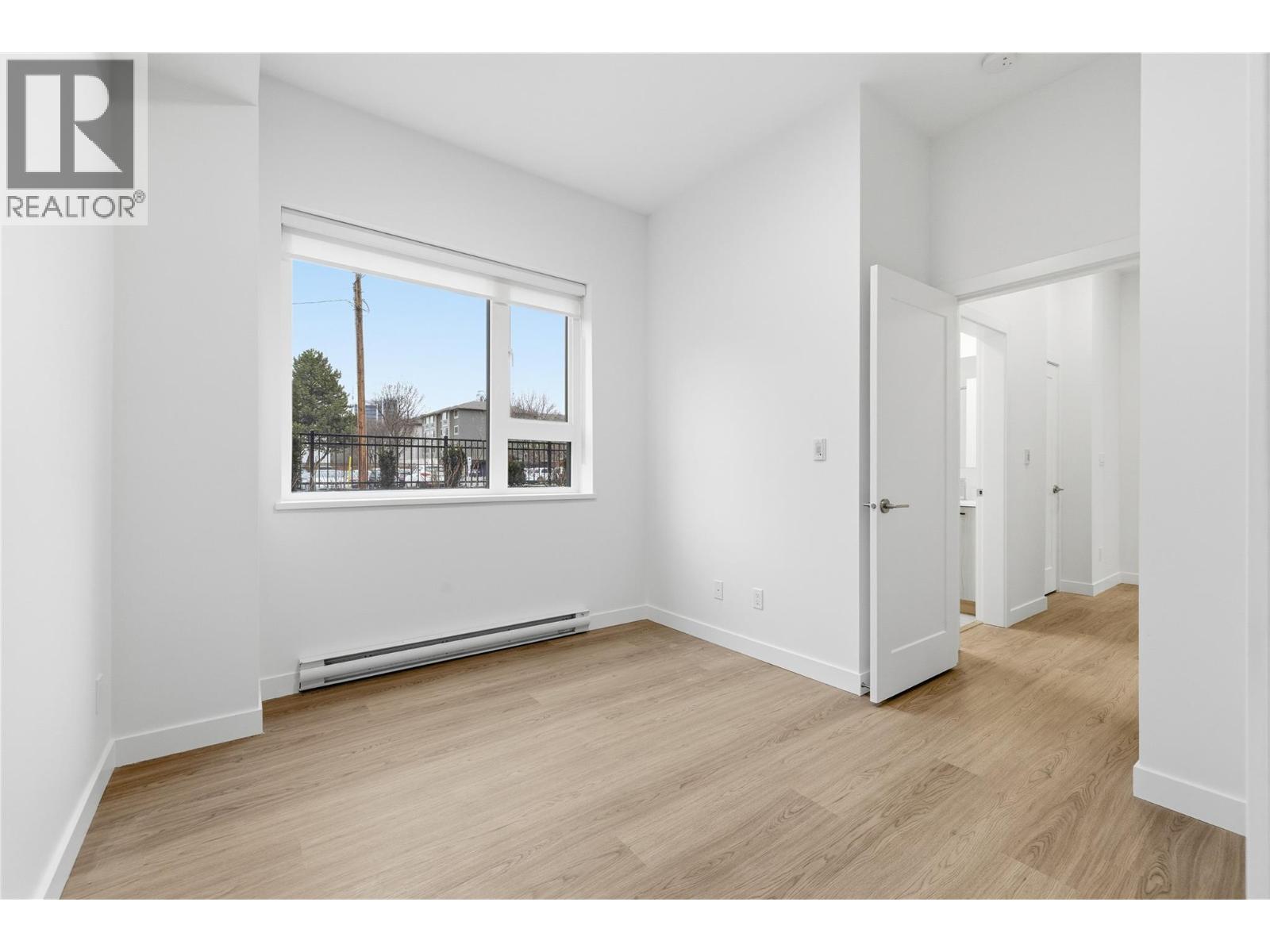 1390 Pridham Avenue Unit# TH4 Lot# 3