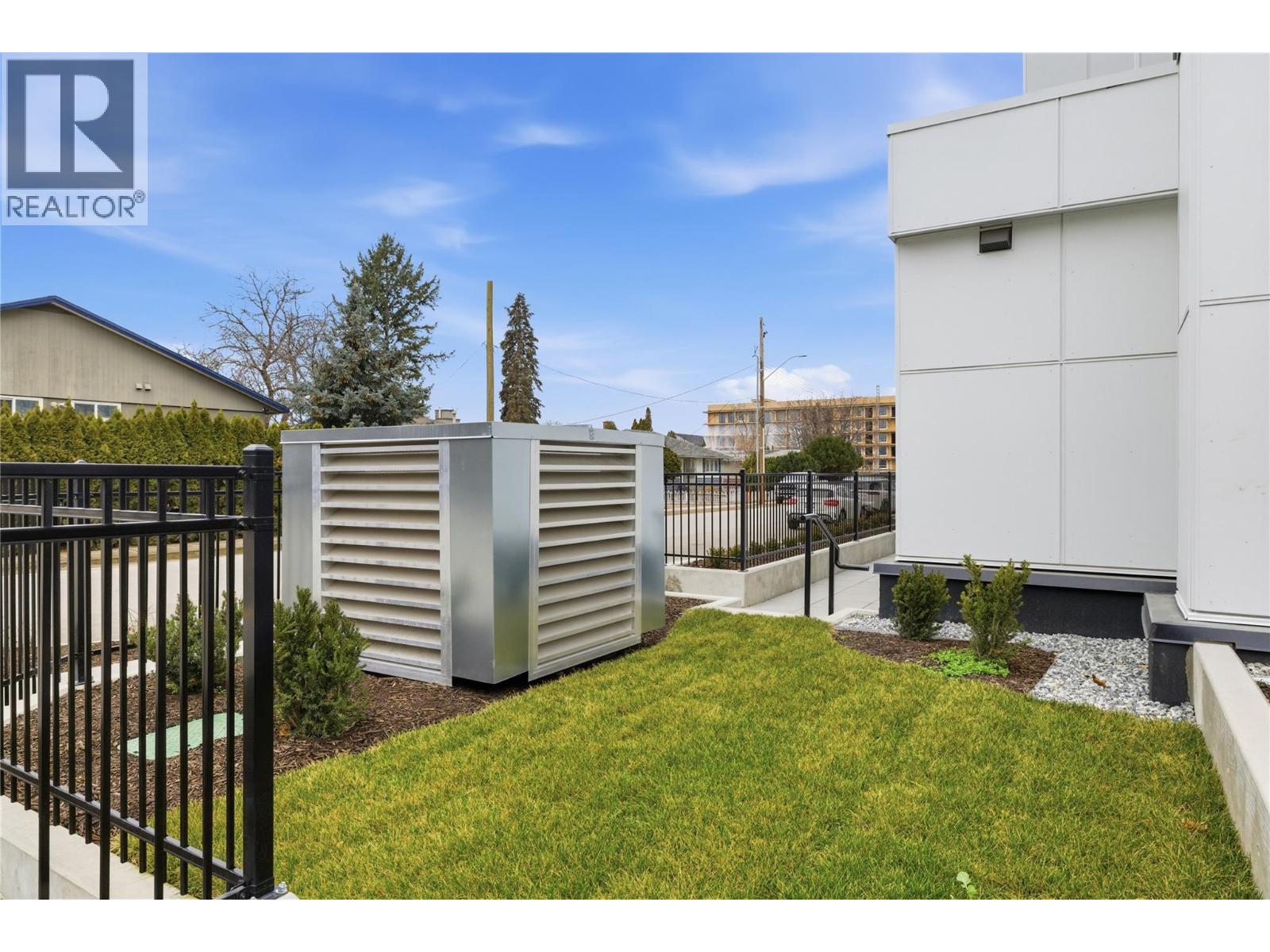 1390 Pridham Avenue Unit# TH4 Lot# 3