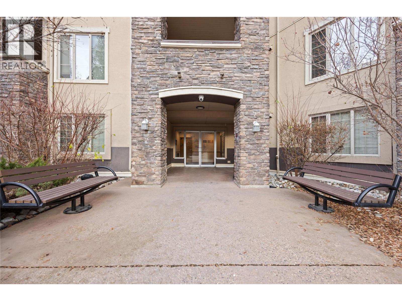 1875 Country Club Drive Unit# 1405