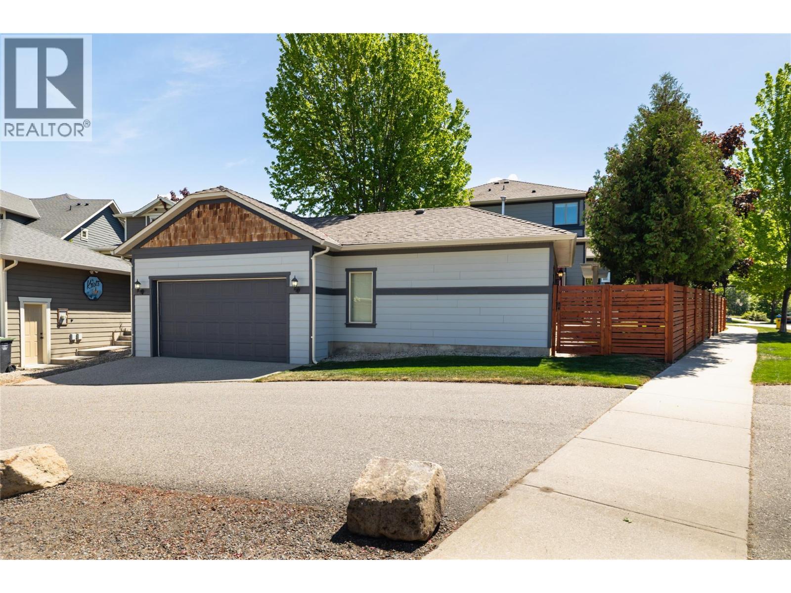 5532 Farron Place