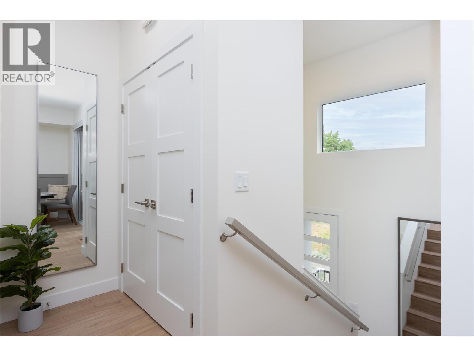 1225 FINDLAY Road Unit# 12