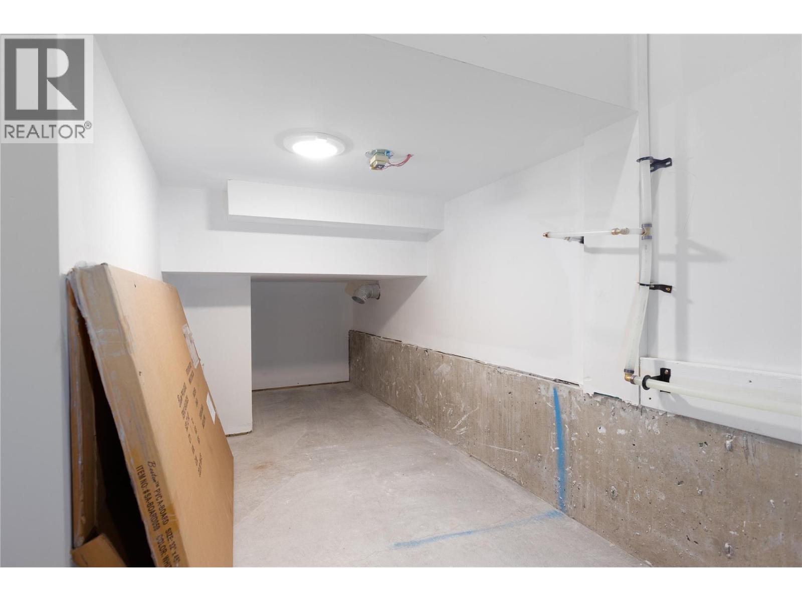1225 FINDLAY Road Unit# 12