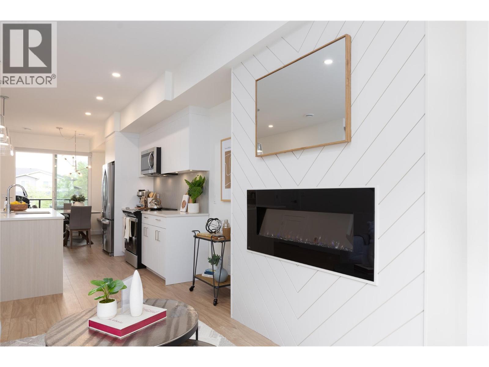 1225 FINDLAY Road Unit# 12