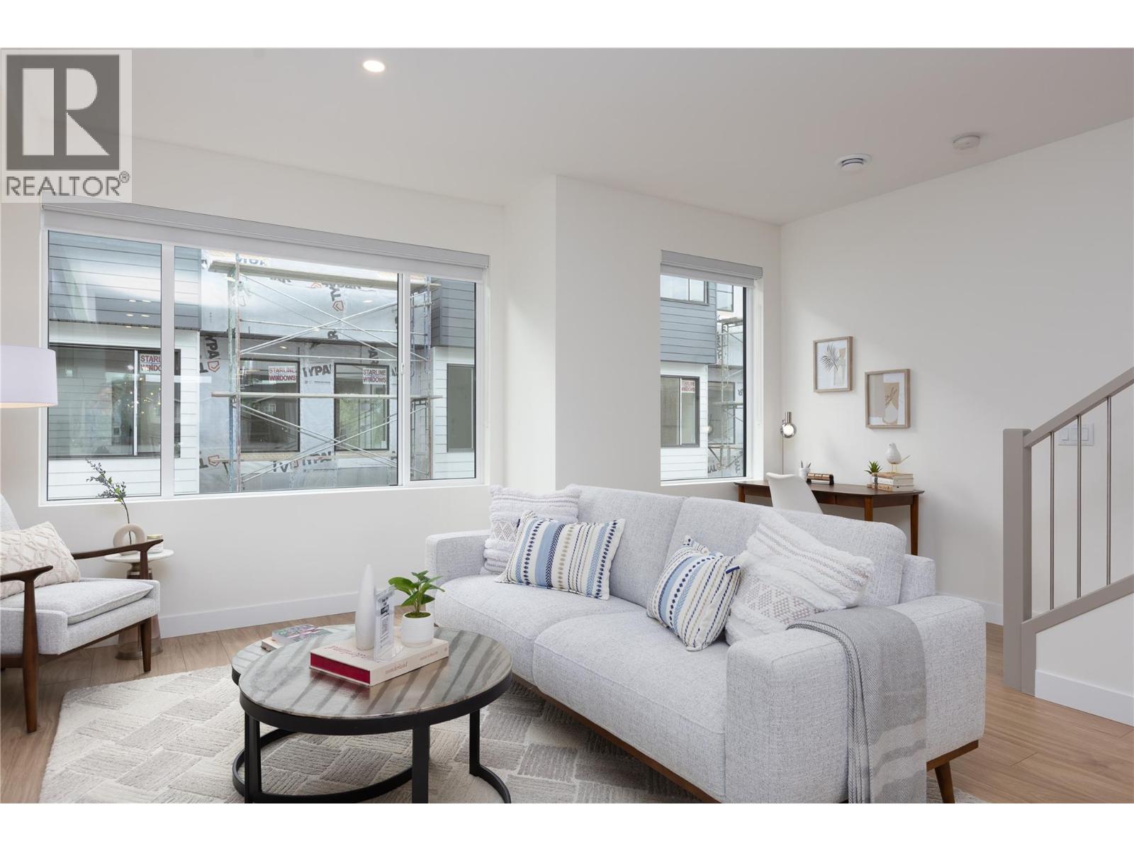 1225 FINDLAY Road Unit# 12