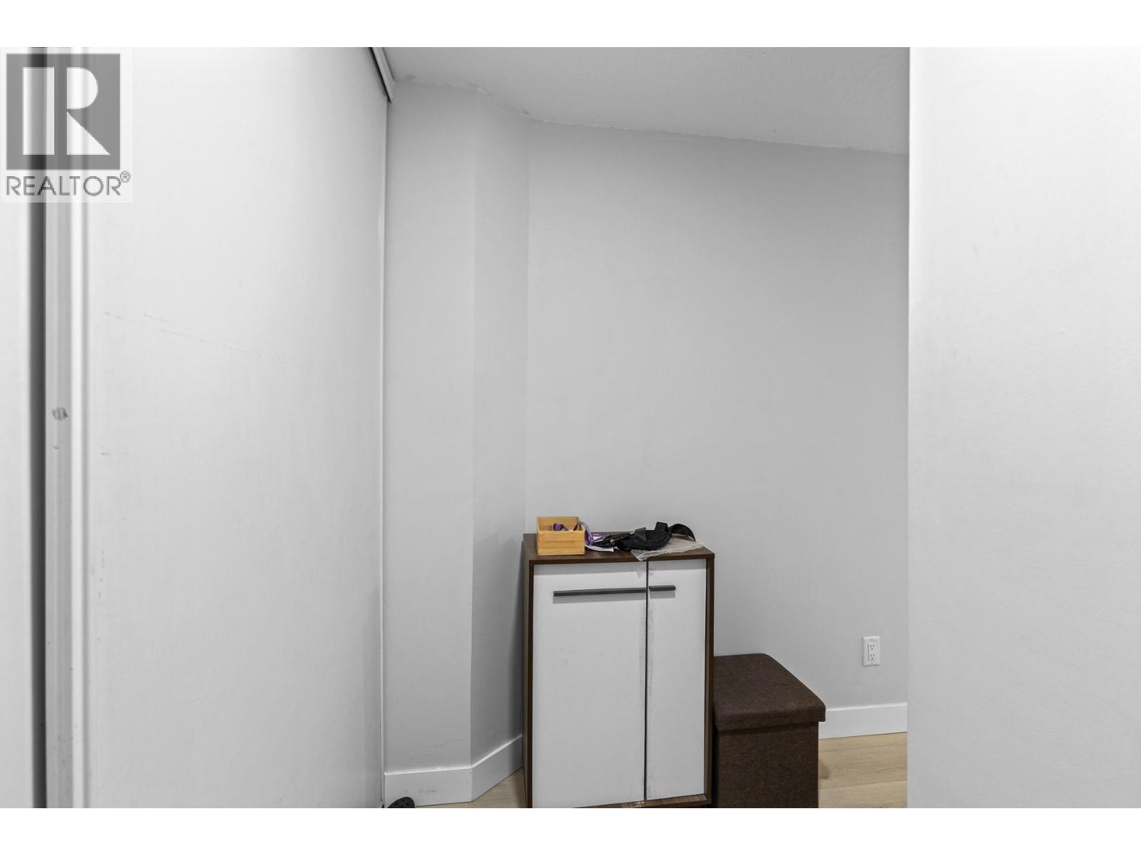2025 Baron Road Unit# 206