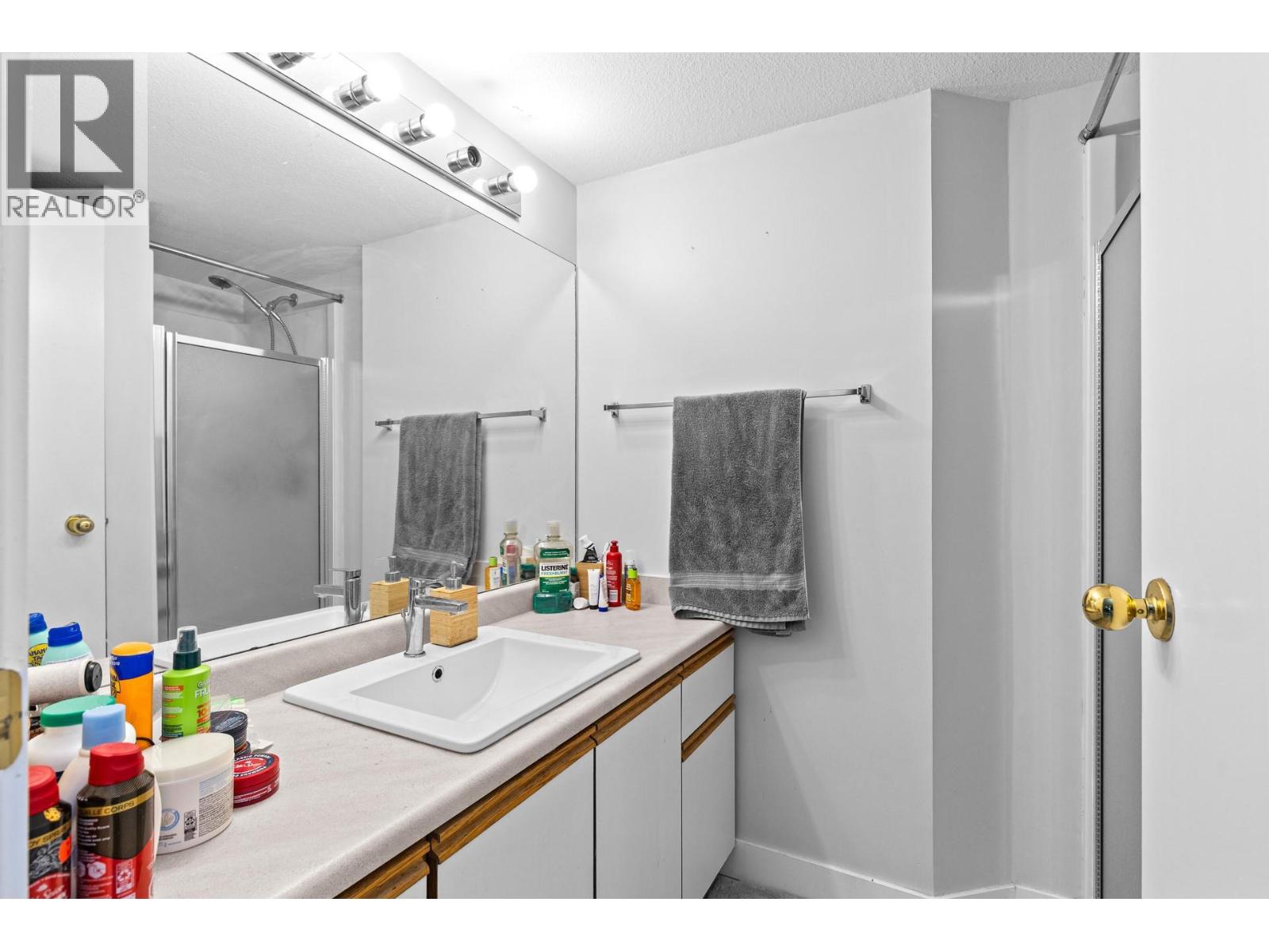 2025 Baron Road Unit# 206